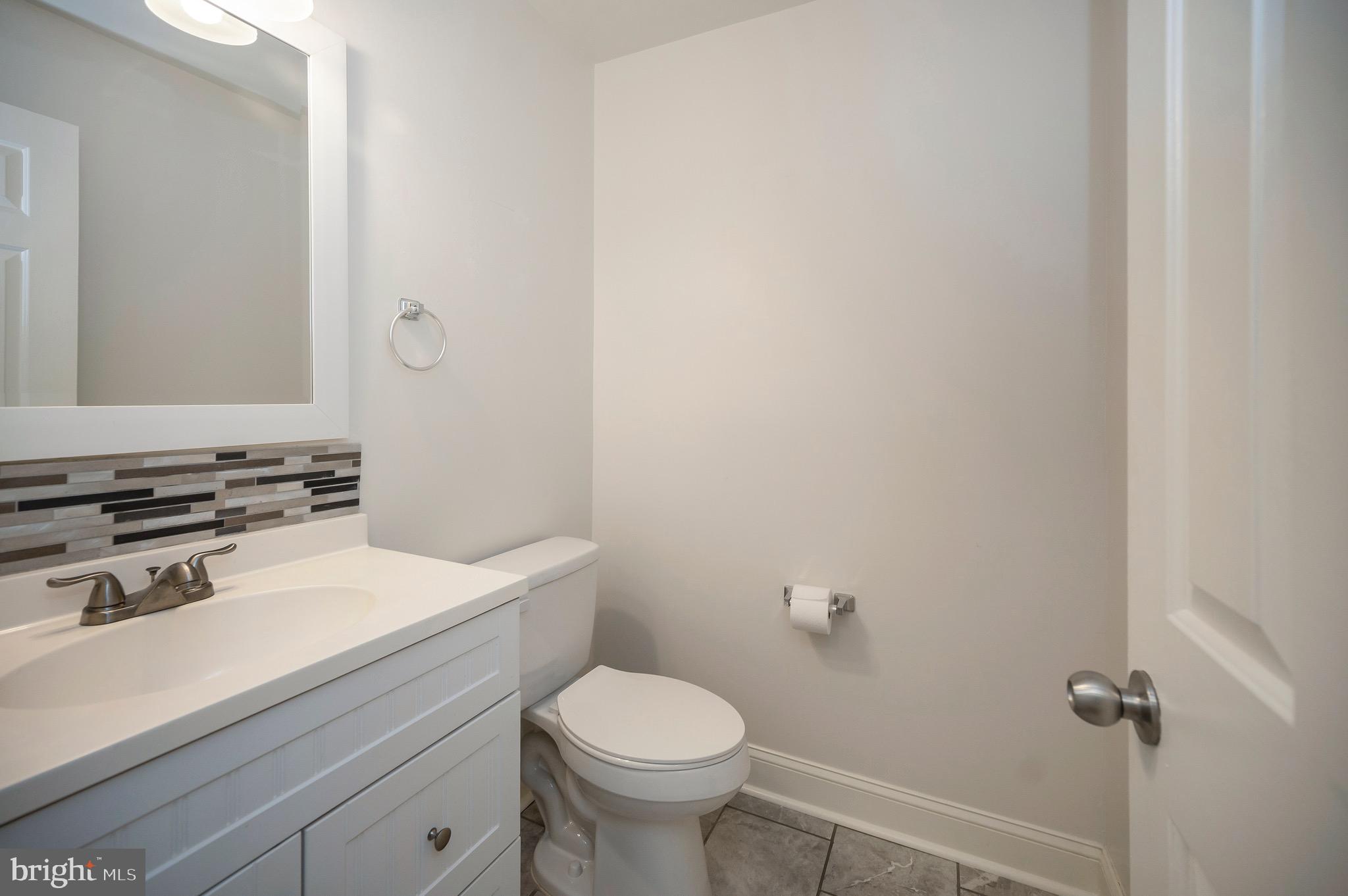 SPRING VALLEY - Residential Lease