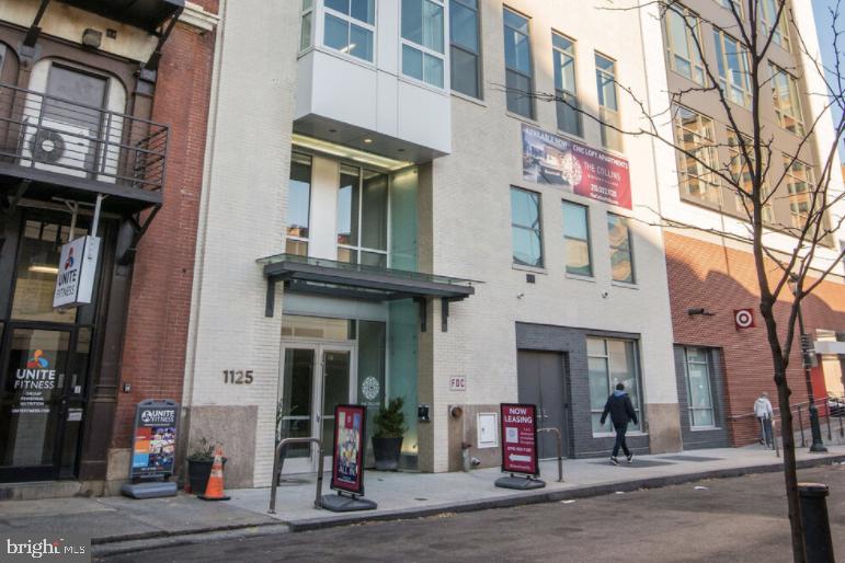 WASHINGTON SQ - Residential Lease