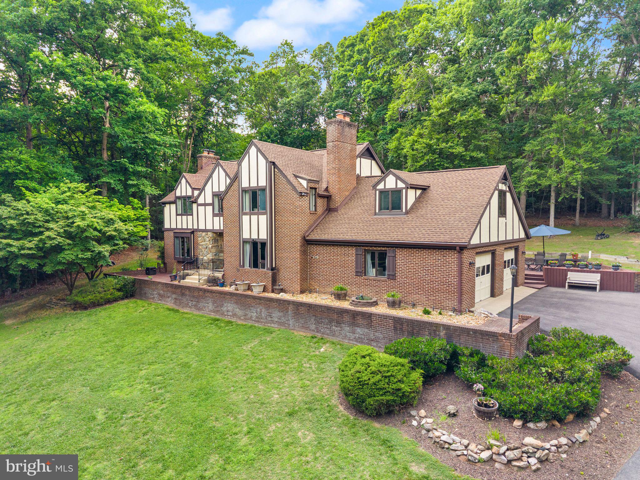4896 OCCOQUAN CLUB DRIVE