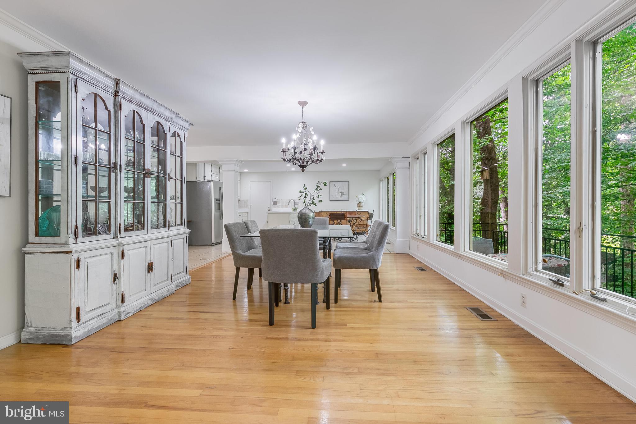 CHAIN BRIDGE FOREST - Residential