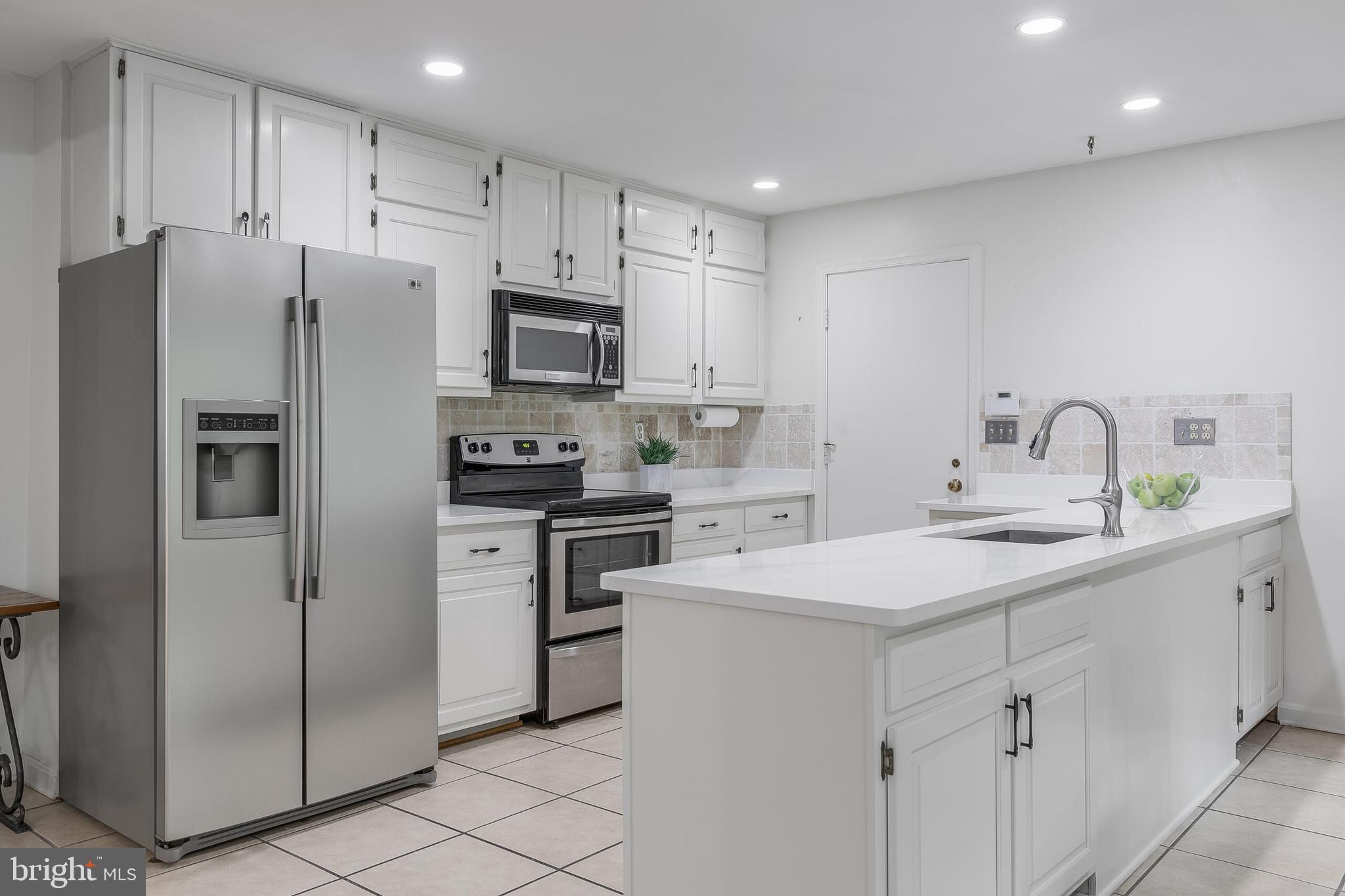 CHAIN BRIDGE FOREST - Residential