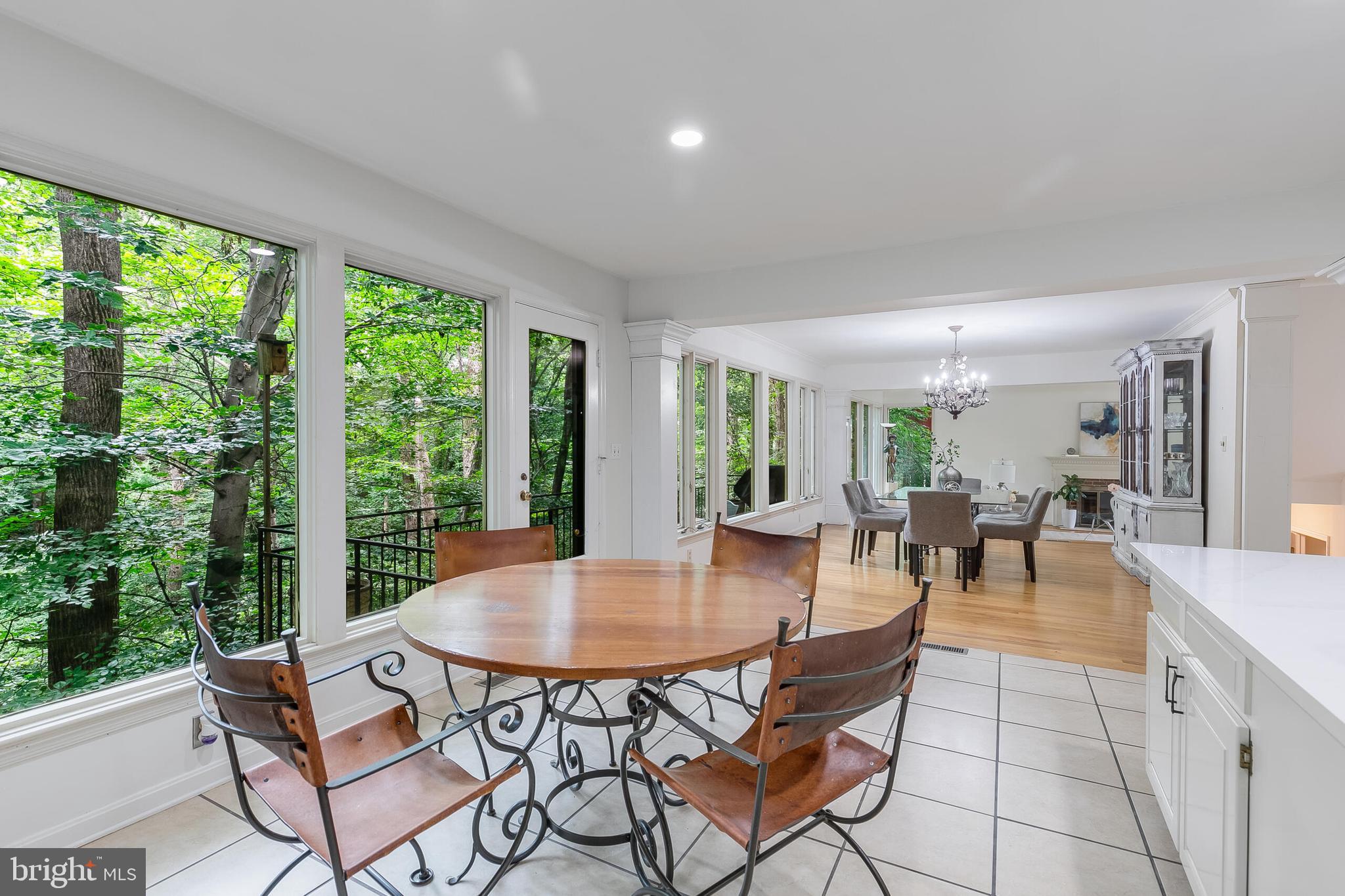 CHAIN BRIDGE FOREST - Residential