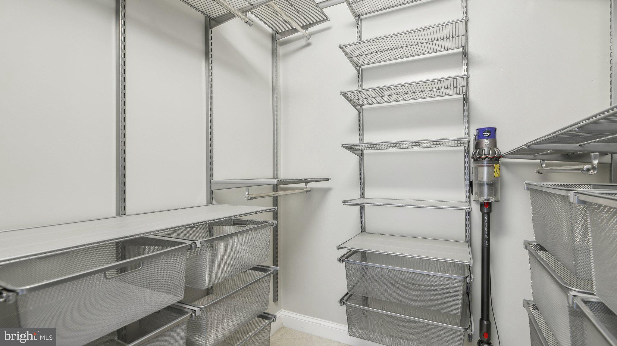 ECLIPSE ON CENTER PARK - Residential