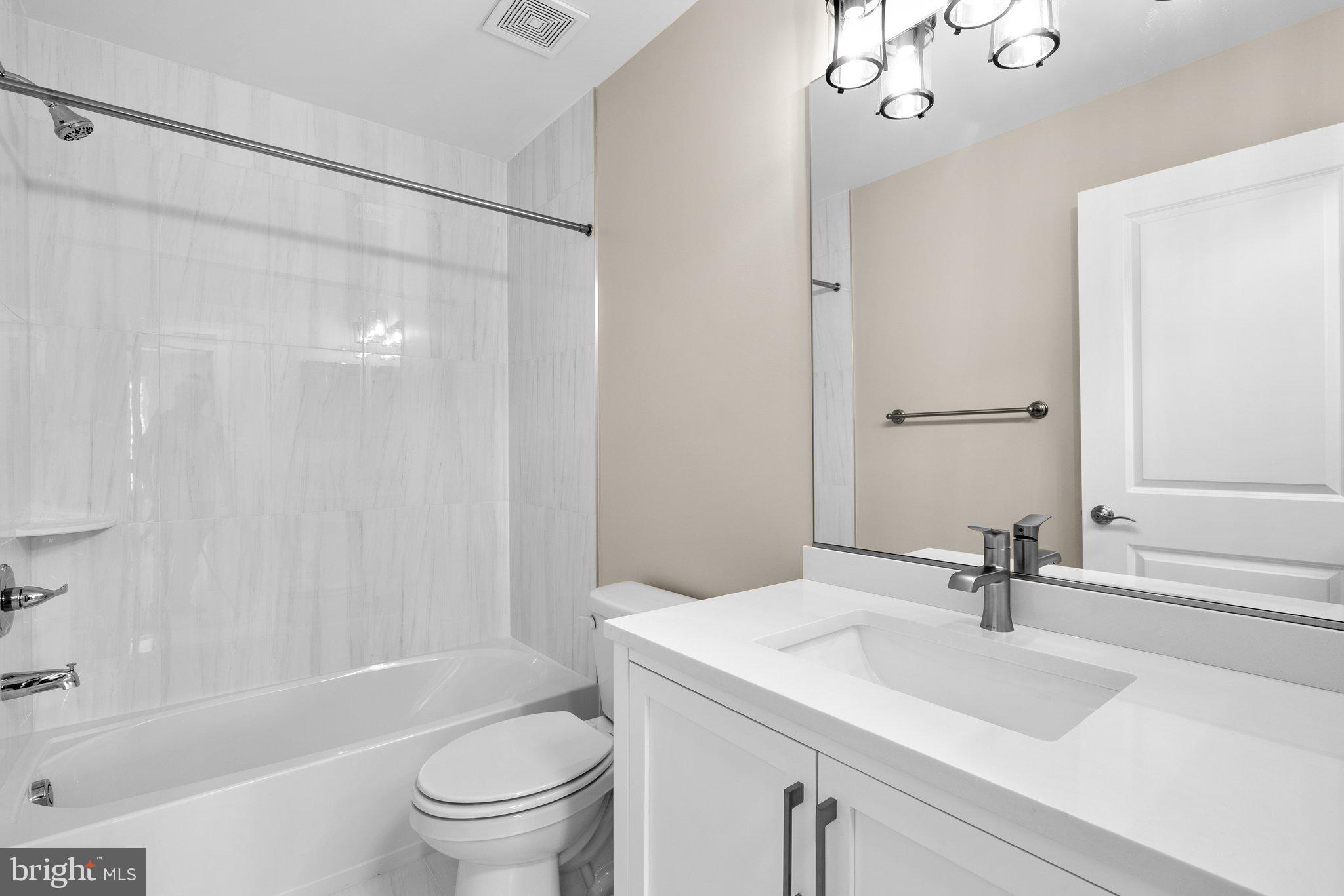 CHARLTON HEIGHTS - Residential