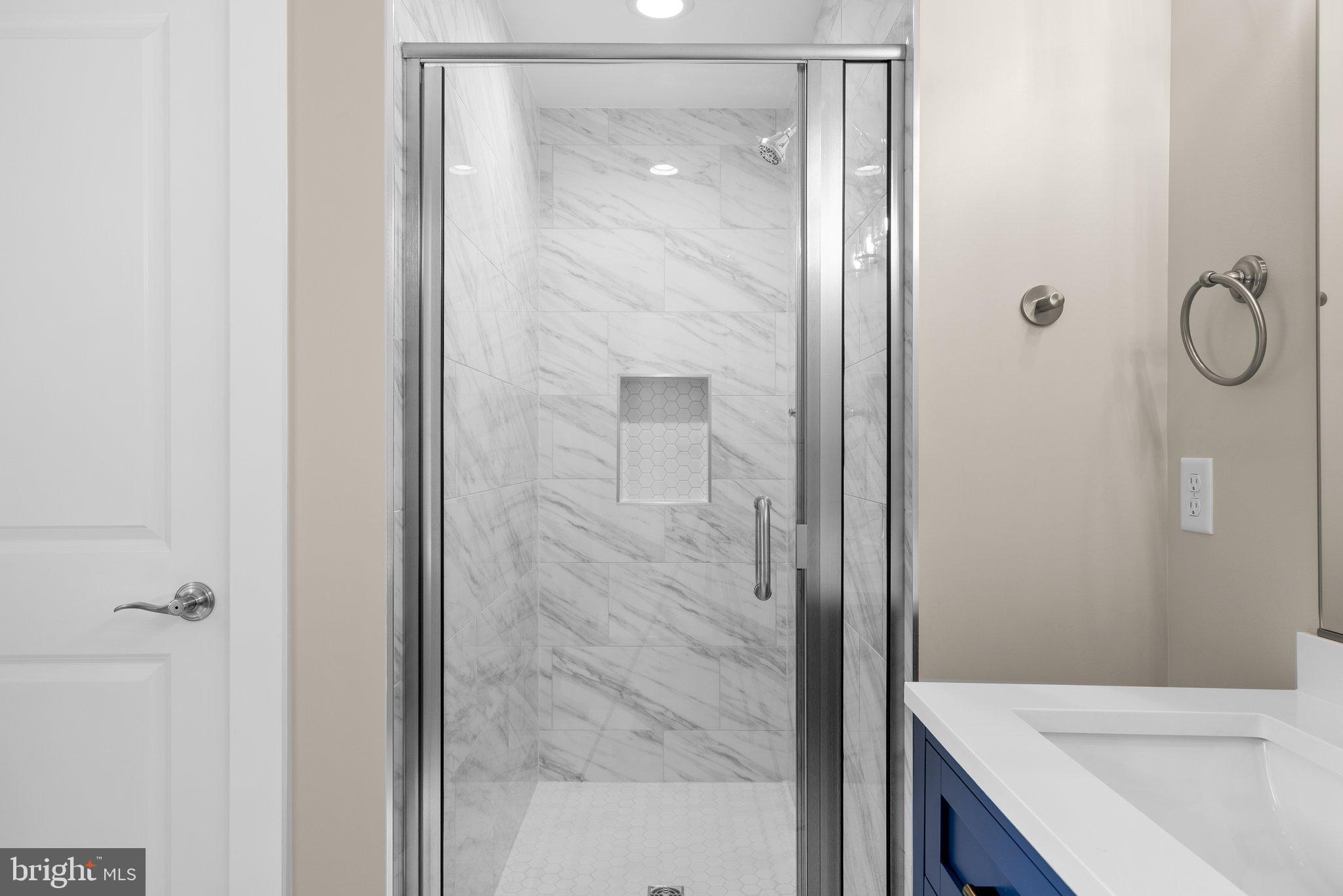 CHARLTON HEIGHTS - Residential