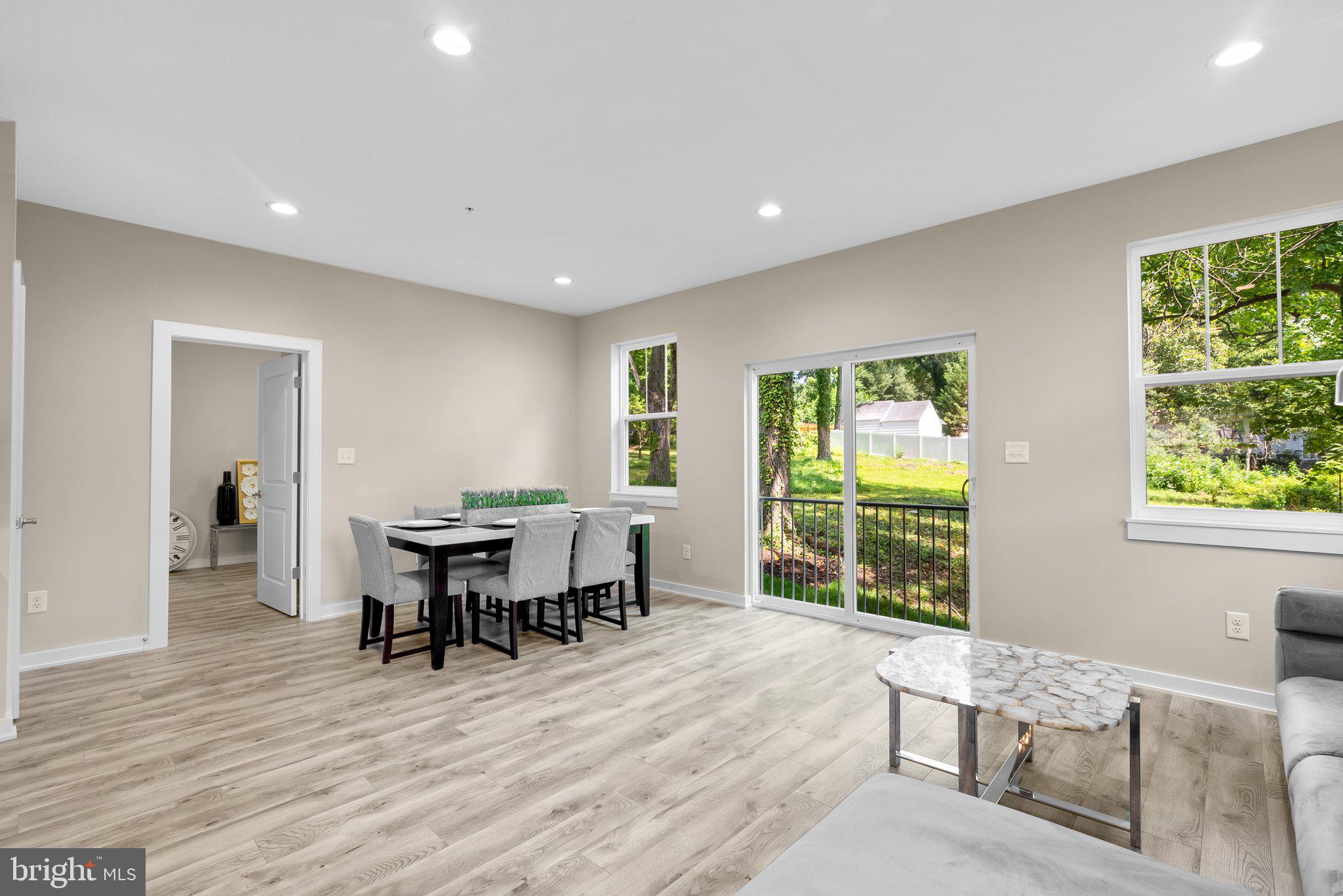 CHARLTON HEIGHTS - Residential