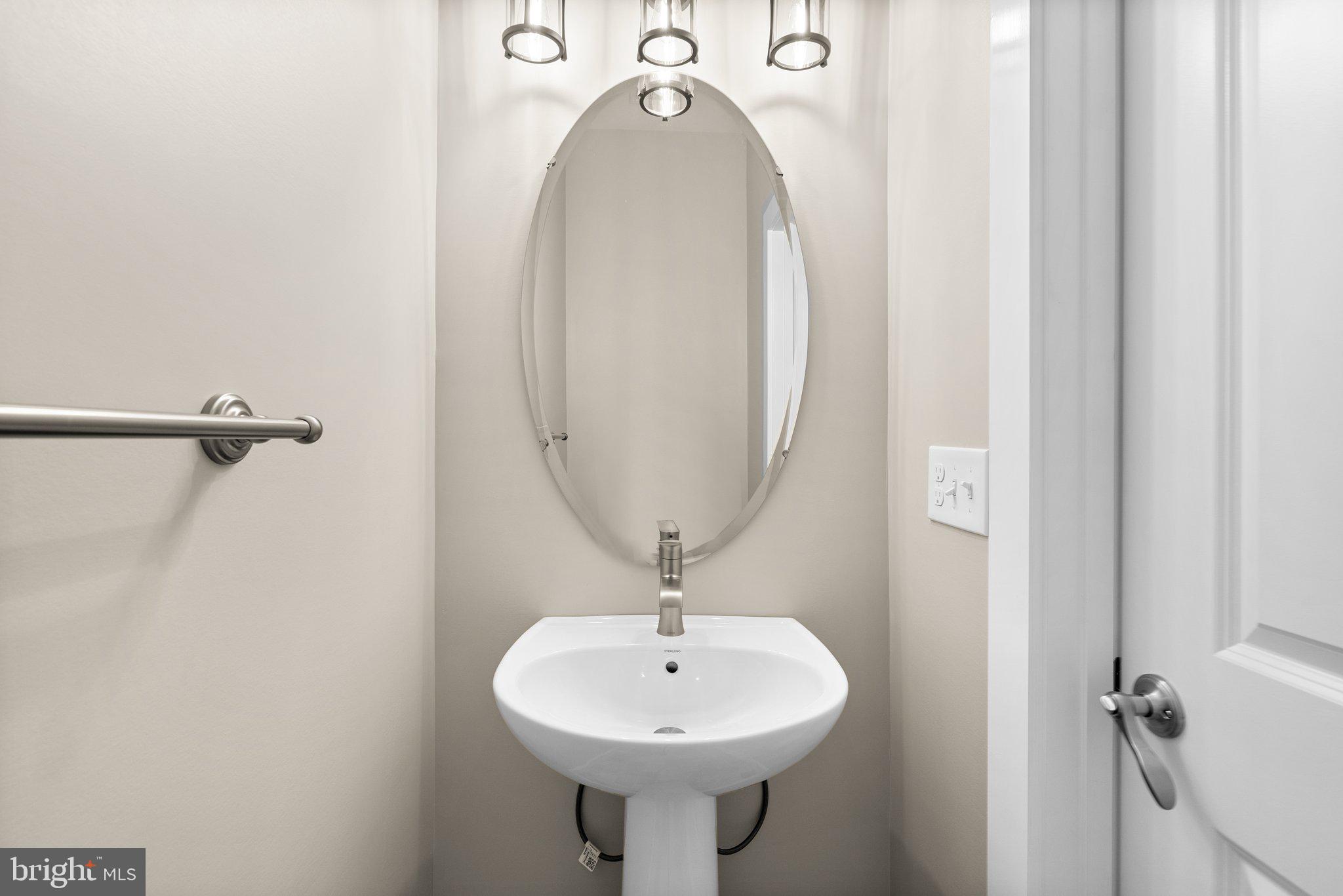 CHARLTON HEIGHTS - Residential