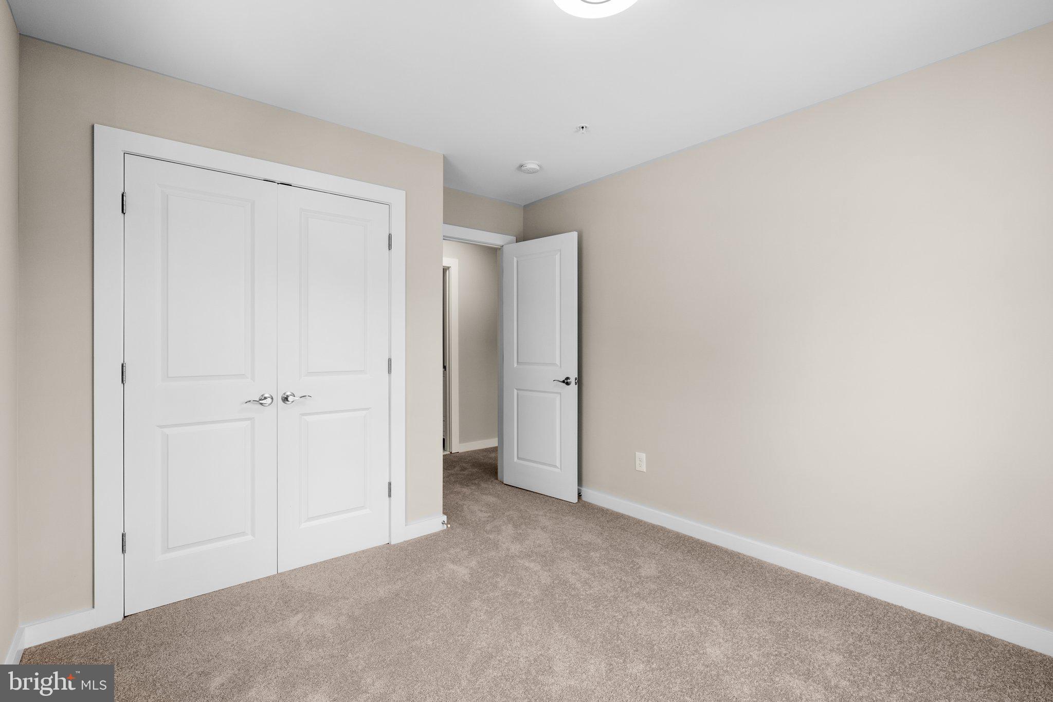 CHARLTON HEIGHTS - Residential