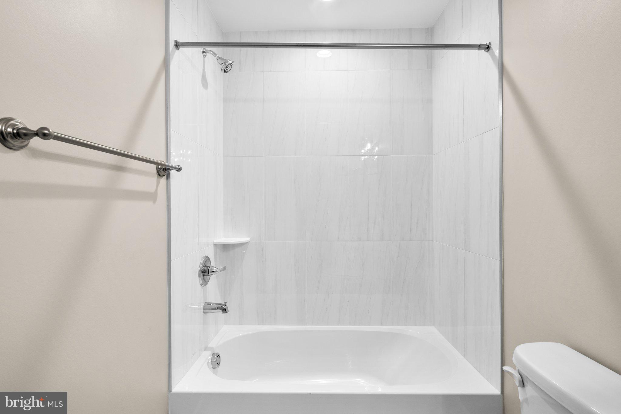 CHARLTON HEIGHTS - Residential