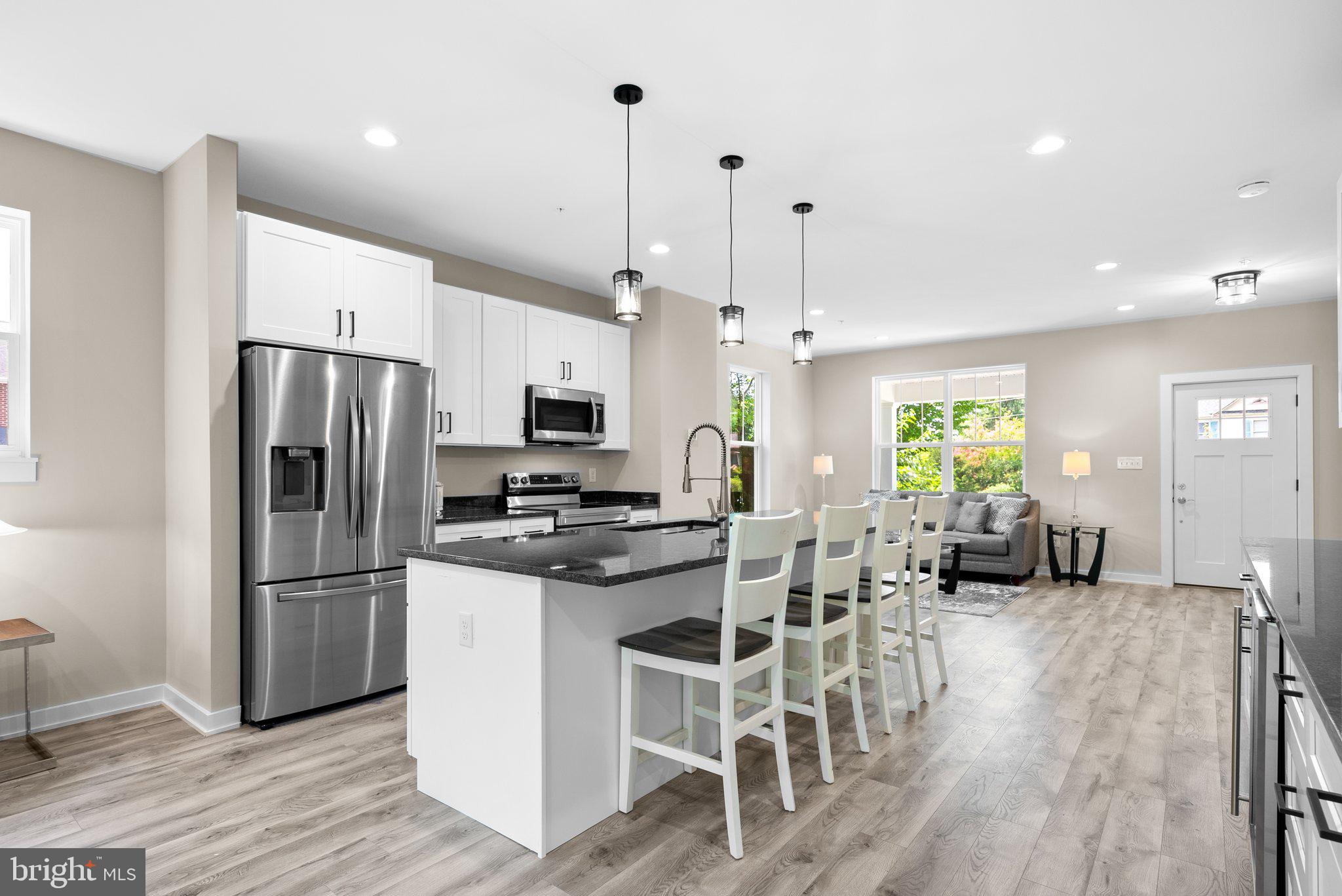 CHARLTON HEIGHTS - Residential