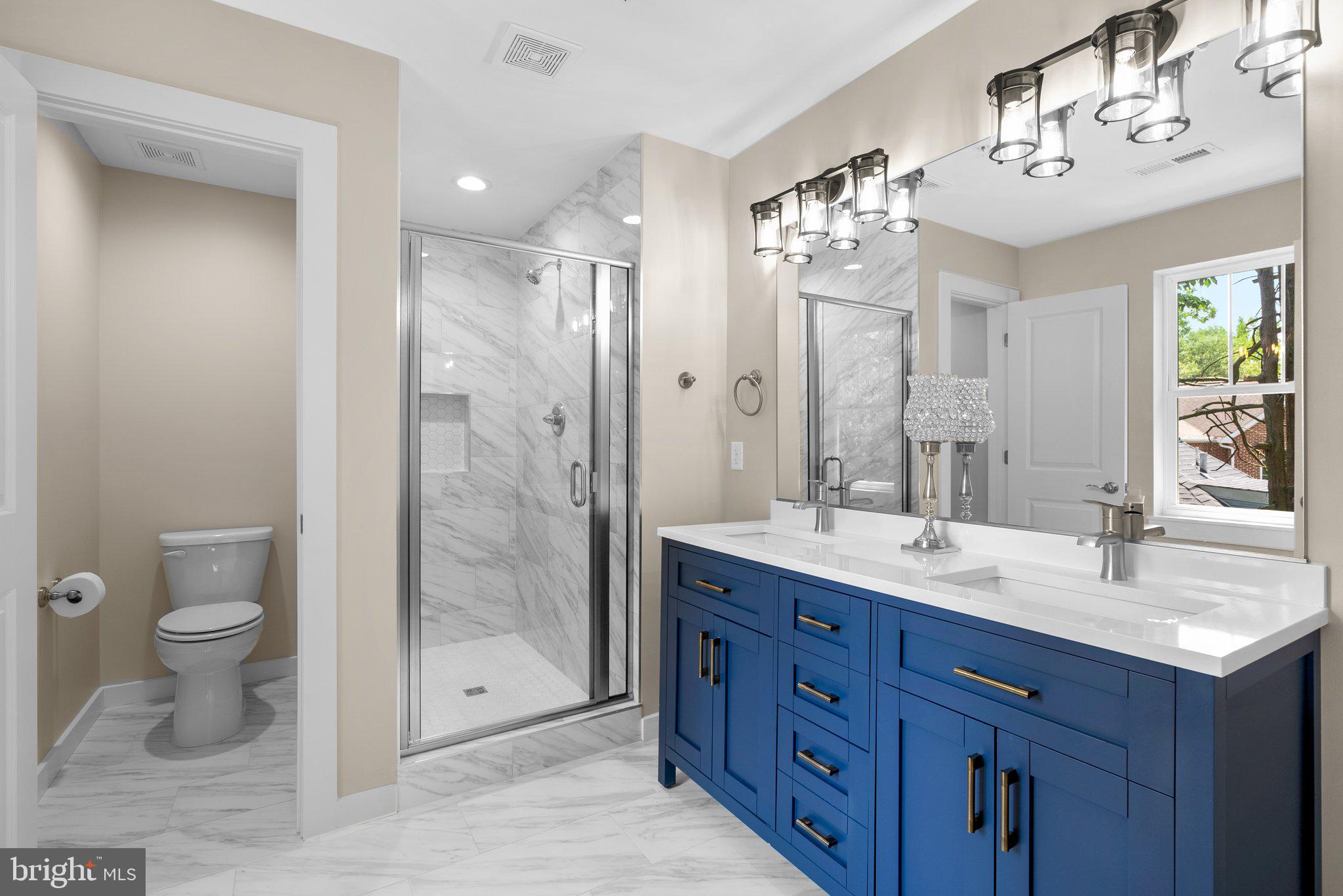 CHARLTON HEIGHTS - Residential