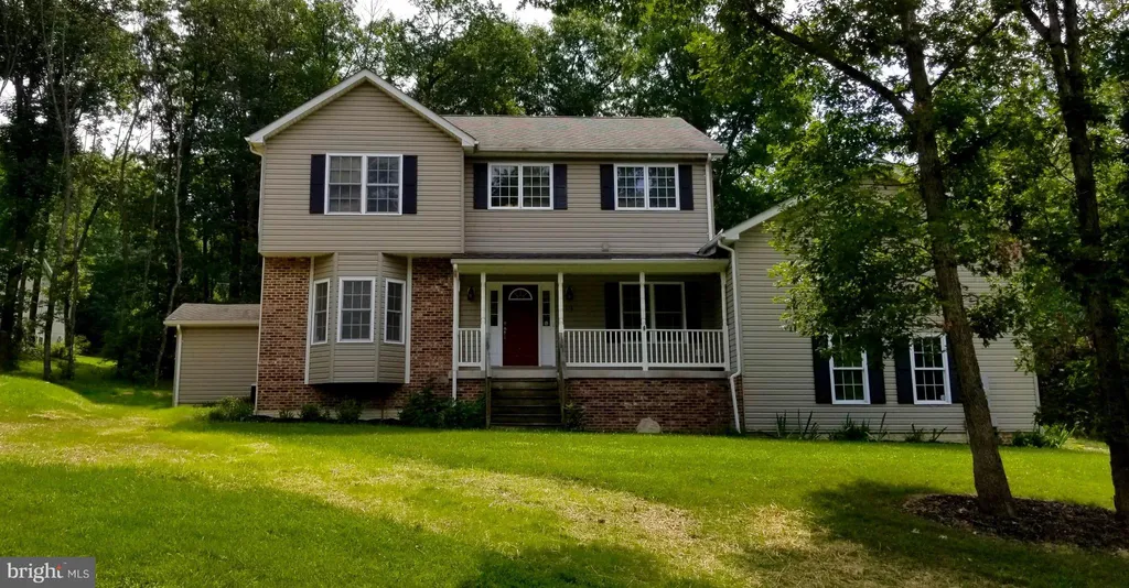 118 Sycamore Road, Harpers Ferry, WV 25425