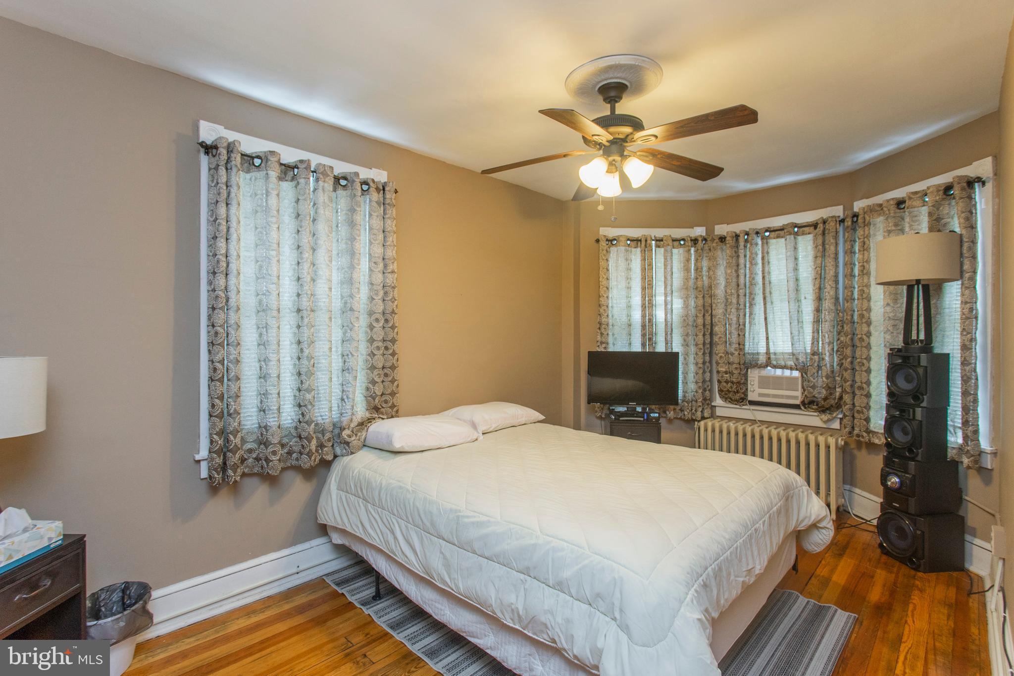 LINWOOD - Residential