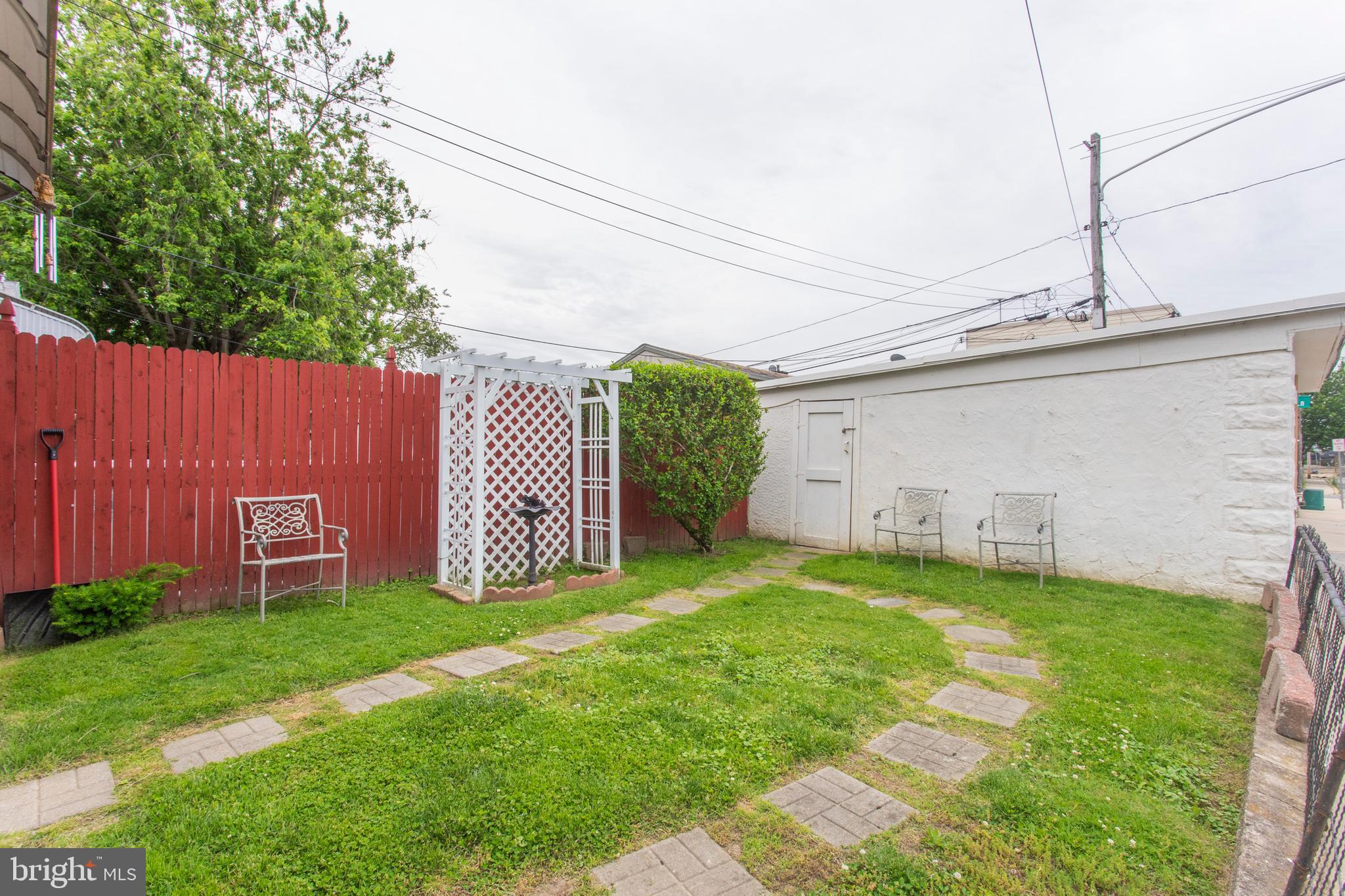 LINWOOD - Residential