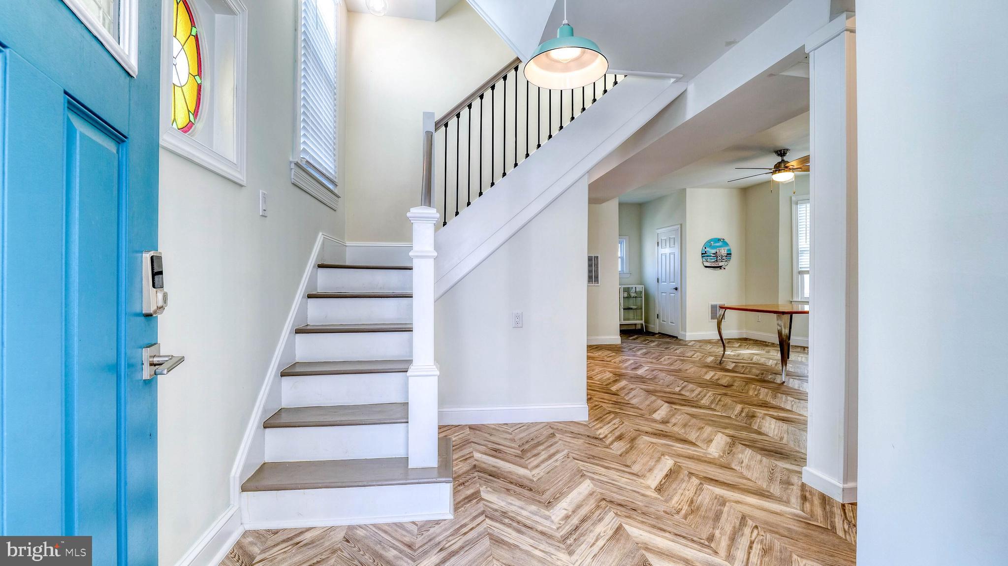 10 S NASHVILLE AVENUE