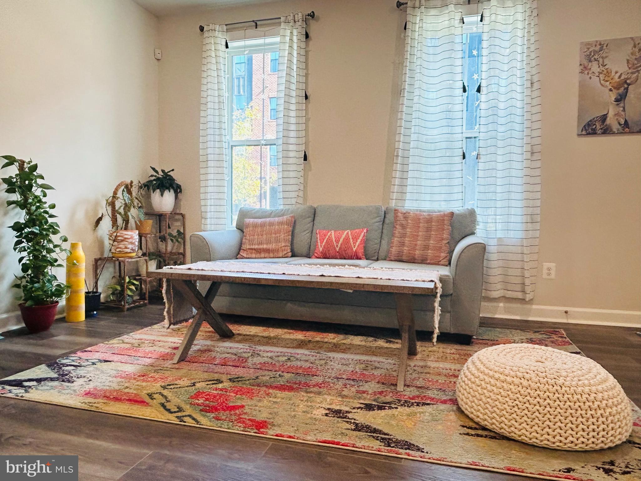 WOODLAND - Residential Lease