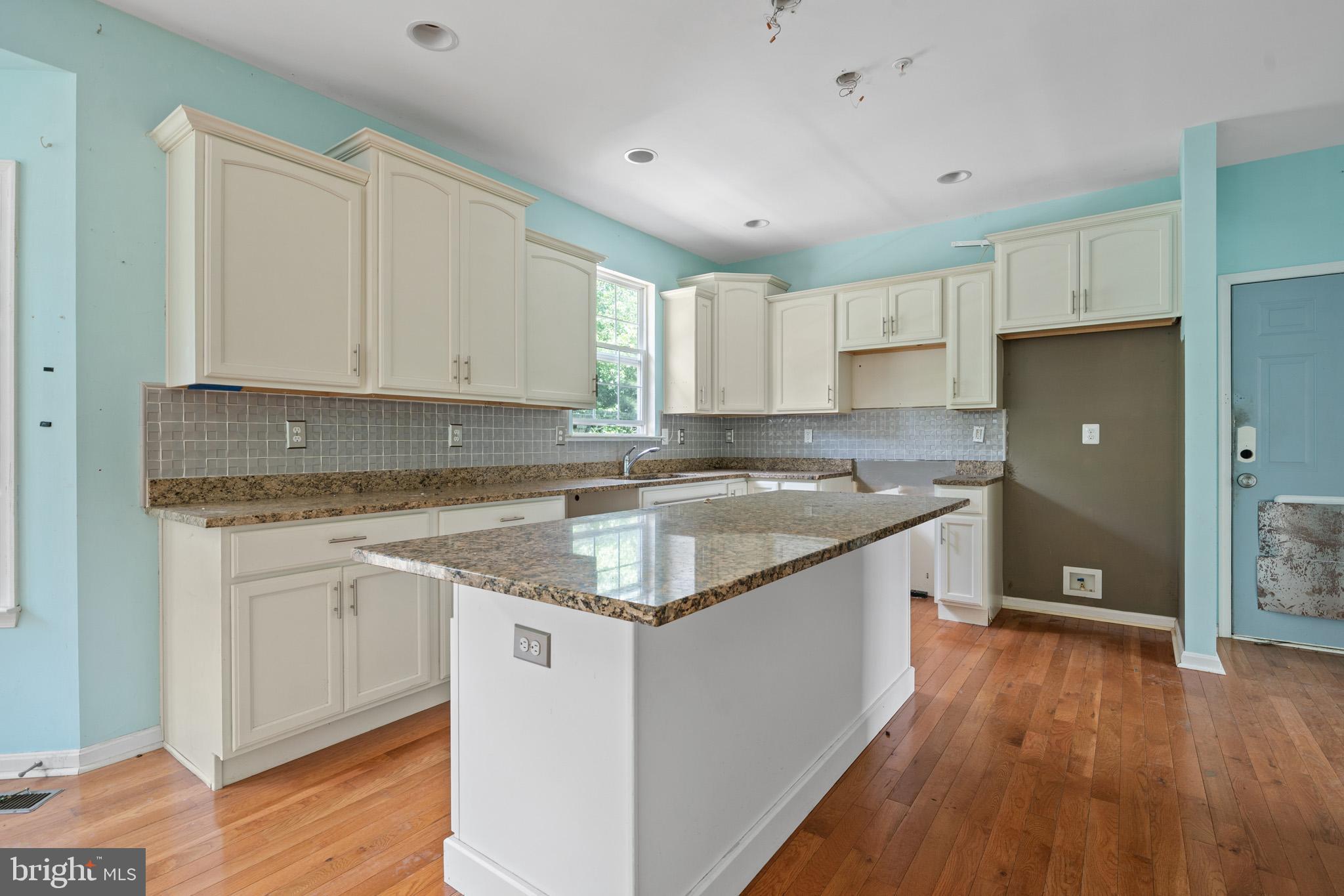 SHELWICK SUB - Residential