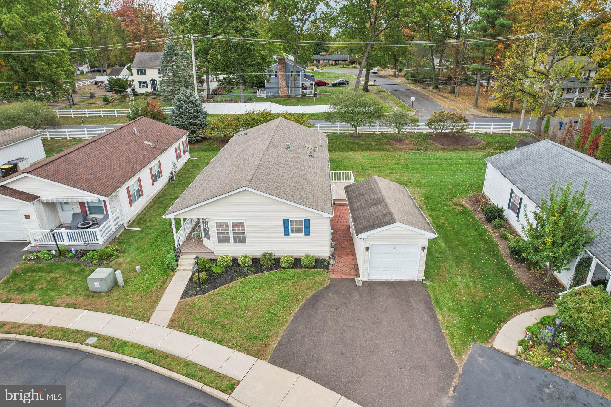 GWYNEDD WOODS - Residential