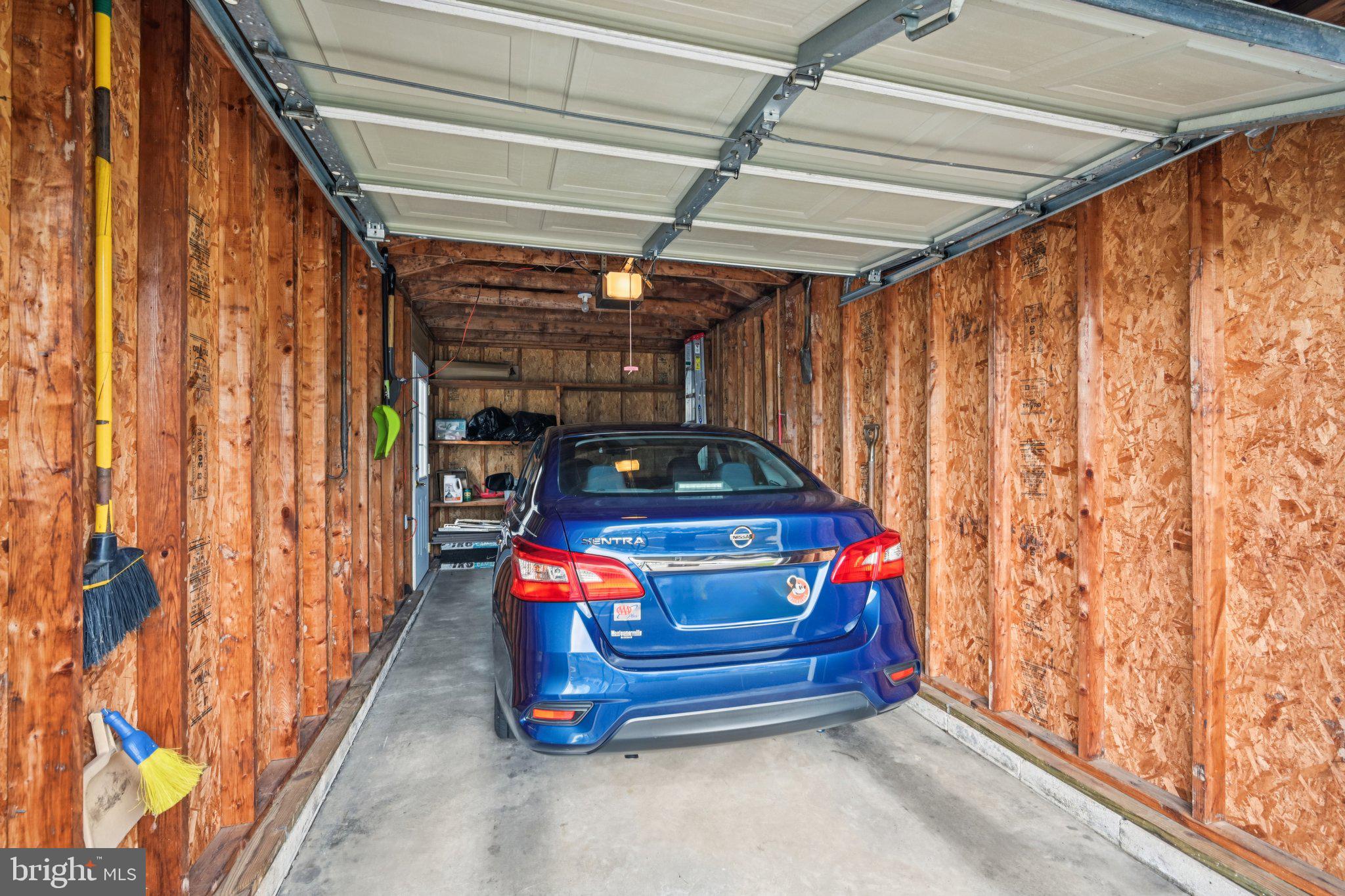 GWYNEDD WOODS - Residential