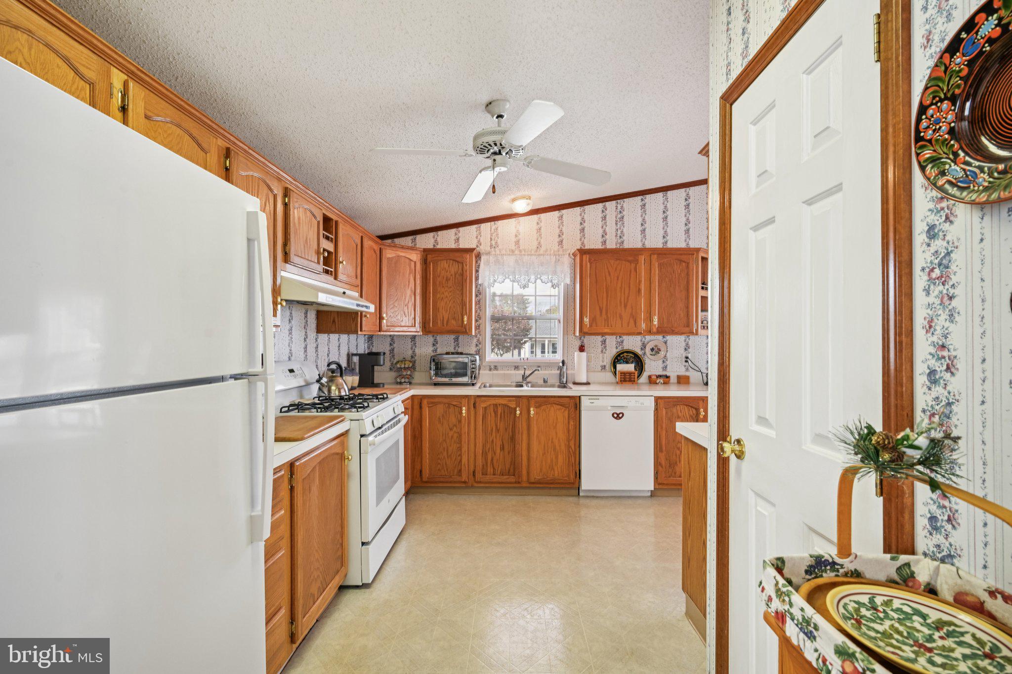 GWYNEDD WOODS - Residential