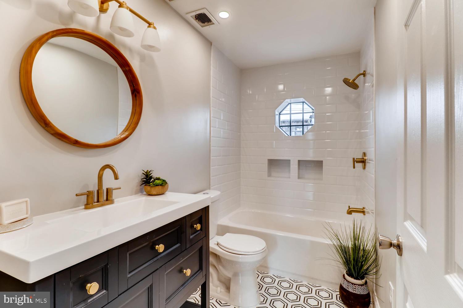 REMINGTON HISTORIC DISTRICT - Residential