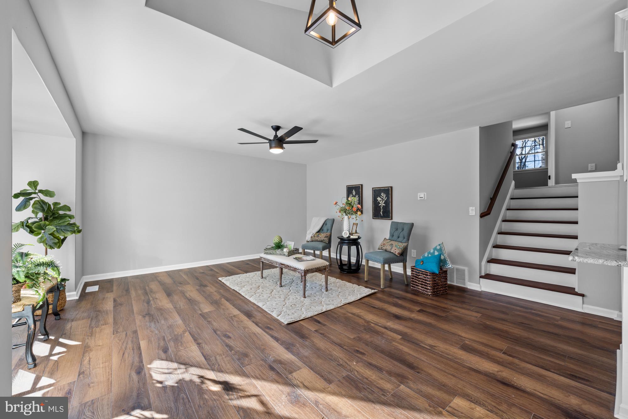 509 STRAWBRIDGE AVENUE