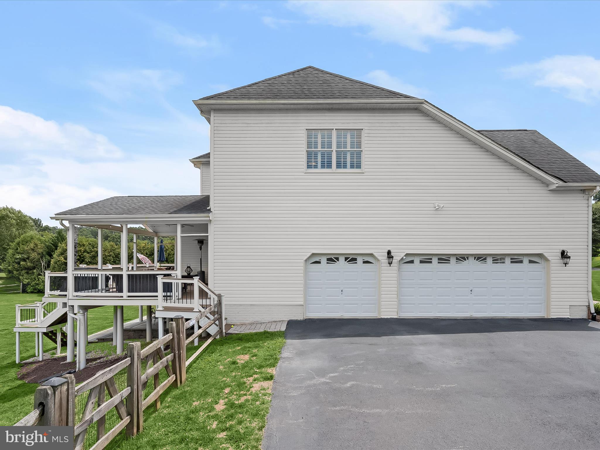 WATERFORD FARMS - Residential