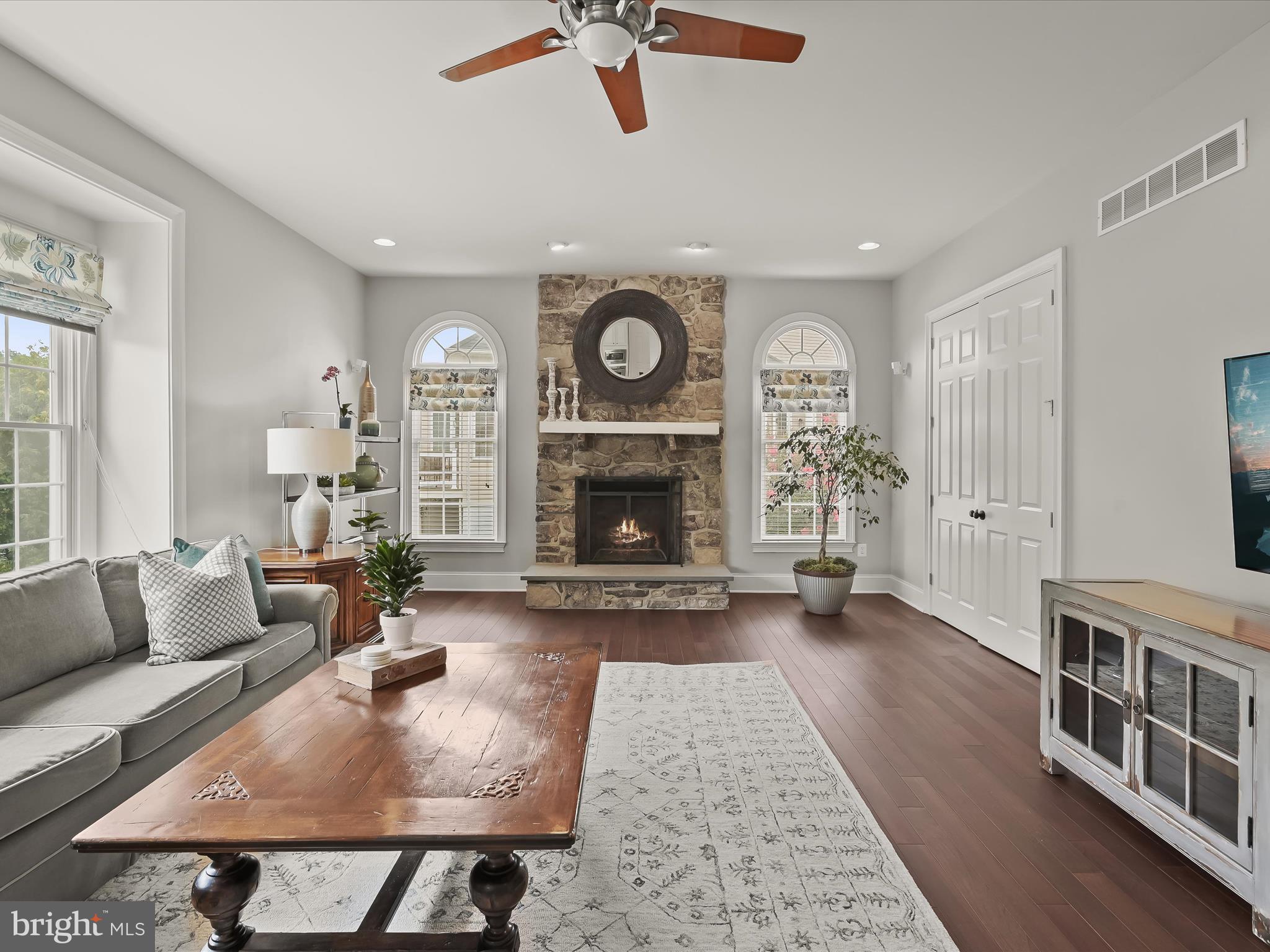 WATERFORD FARMS - Residential