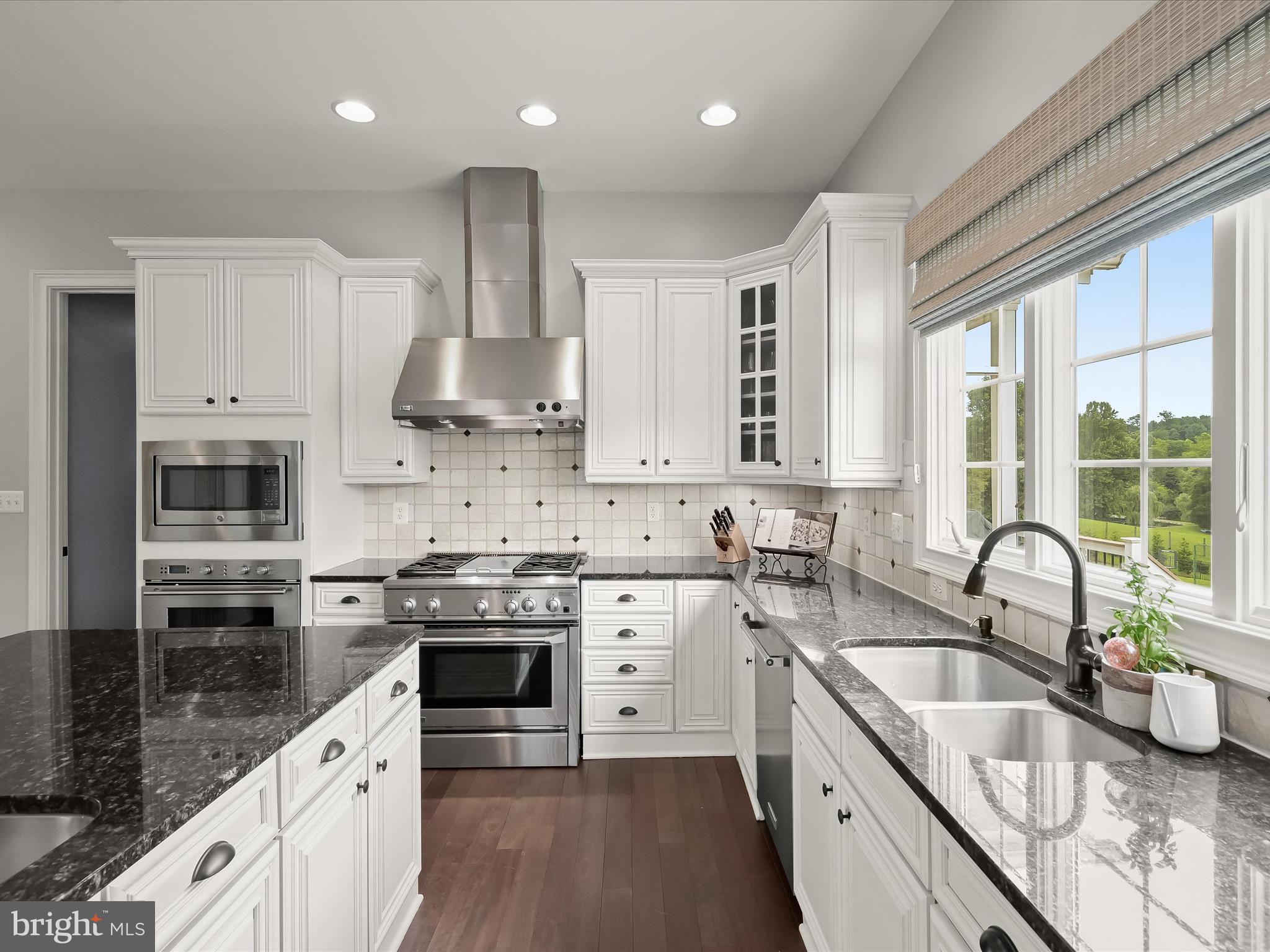 WATERFORD FARMS - Residential