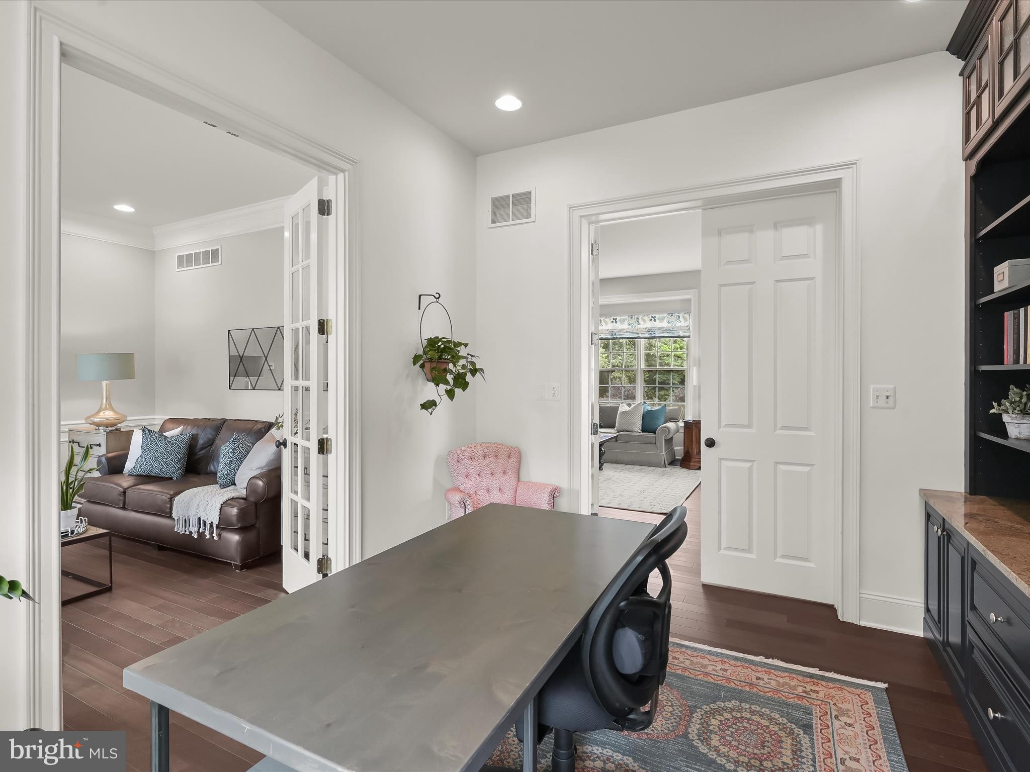 WATERFORD FARMS - Residential