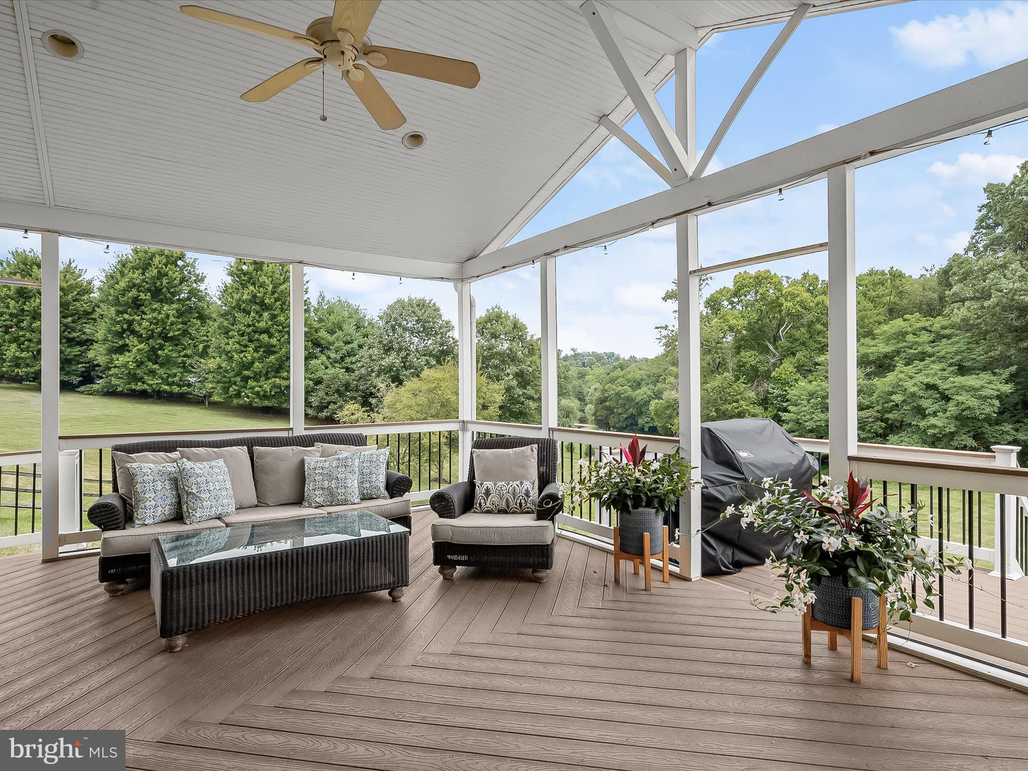 WATERFORD FARMS - Residential