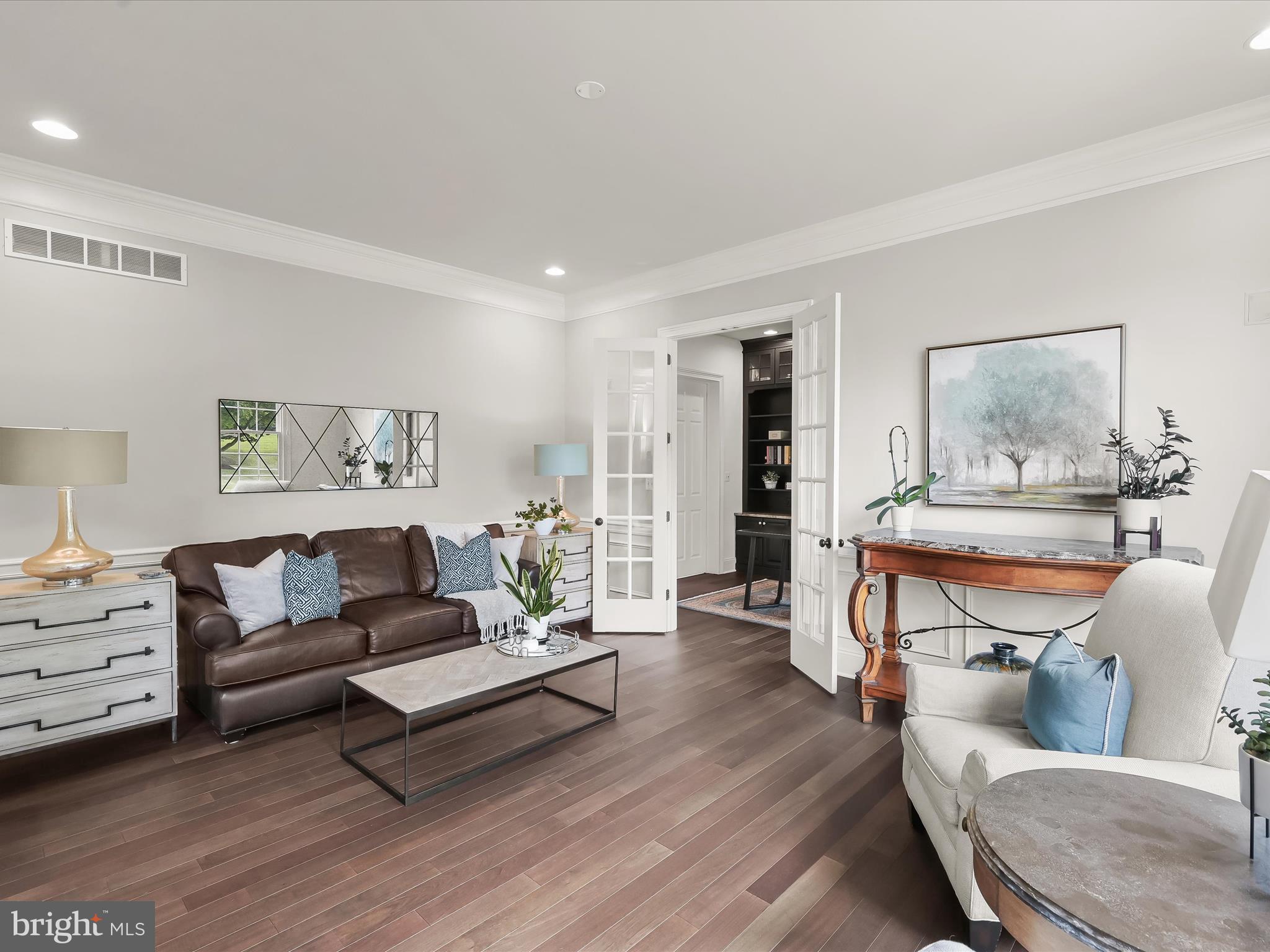 WATERFORD FARMS - Residential