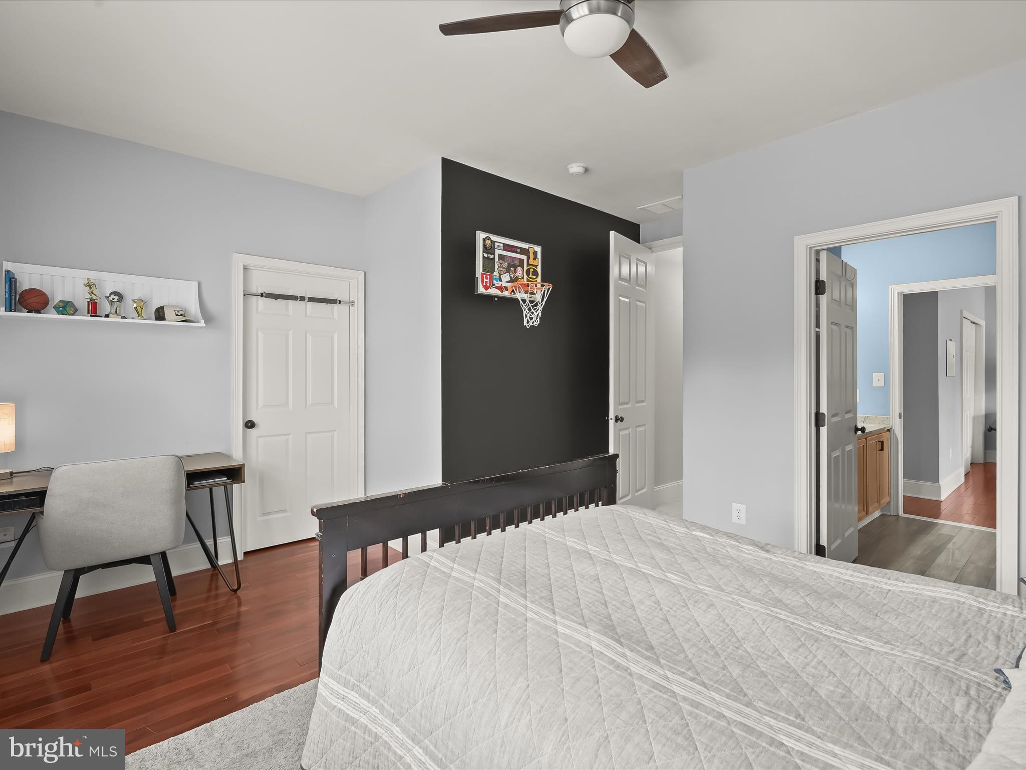 WATERFORD FARMS - Residential