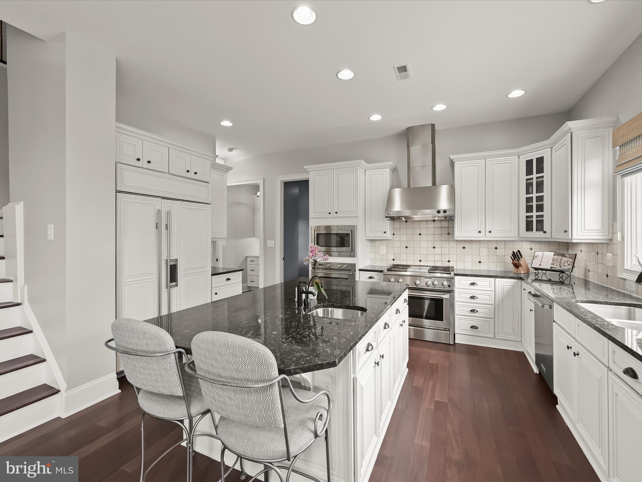 WATERFORD FARMS - Residential