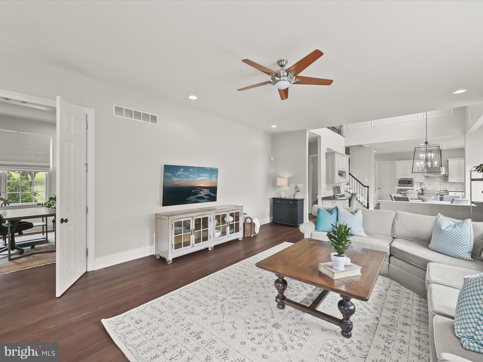 WATERFORD FARMS - Residential