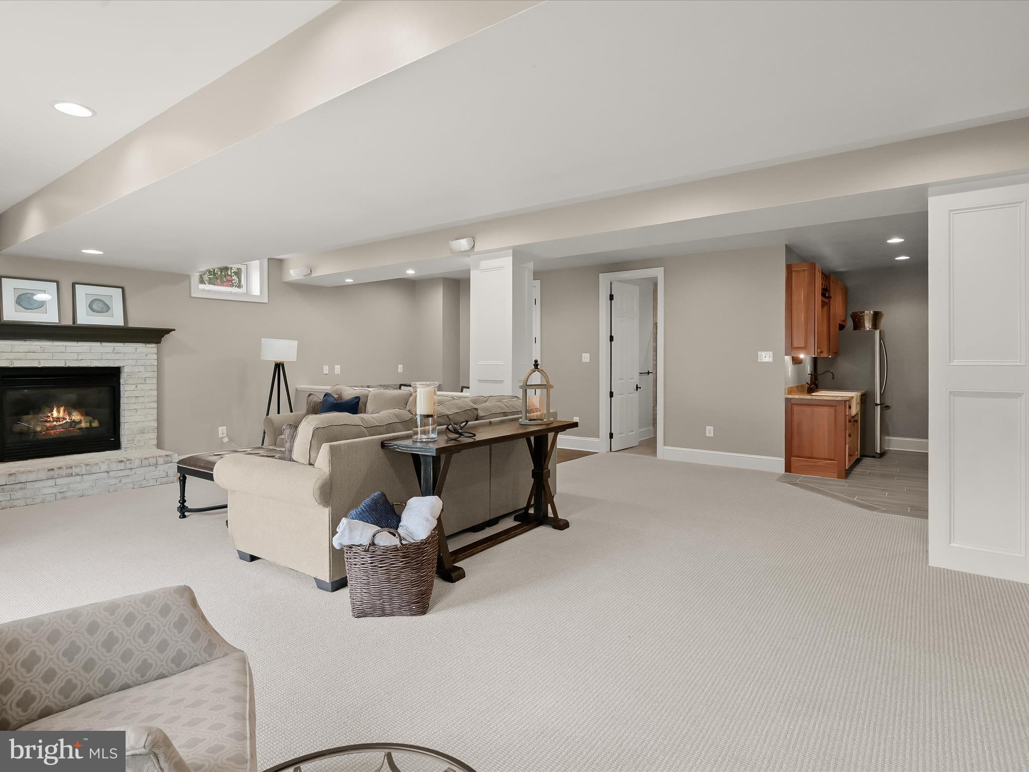 WATERFORD FARMS - Residential