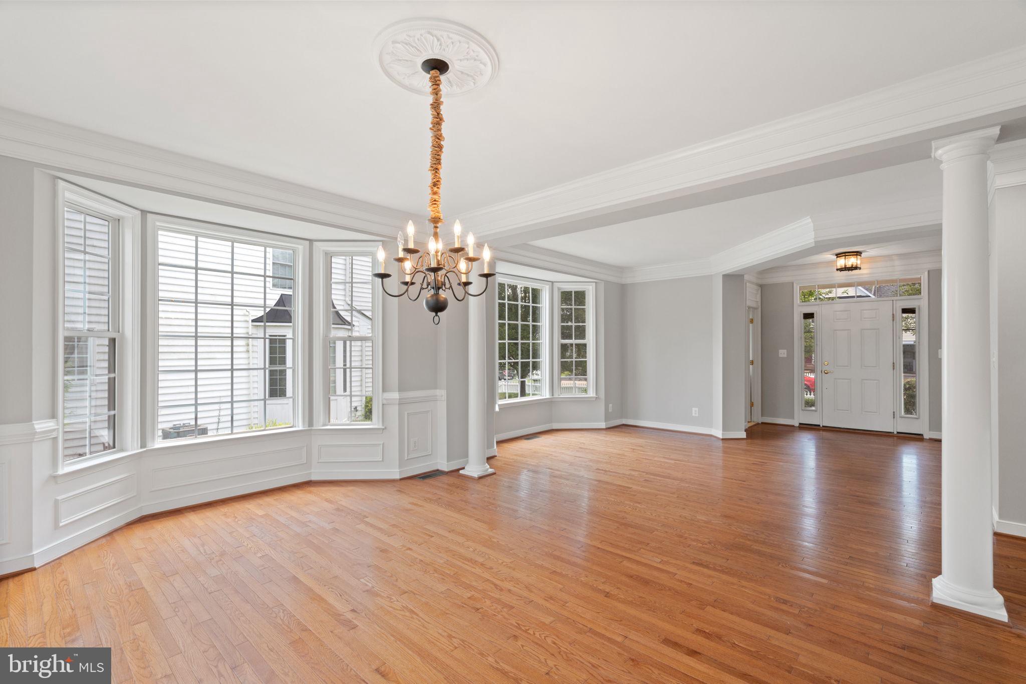 CLAIBORNE MANOR - Residential