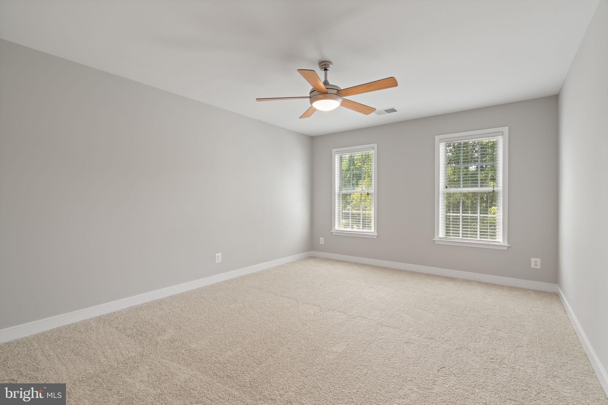 CLAIBORNE MANOR - Residential