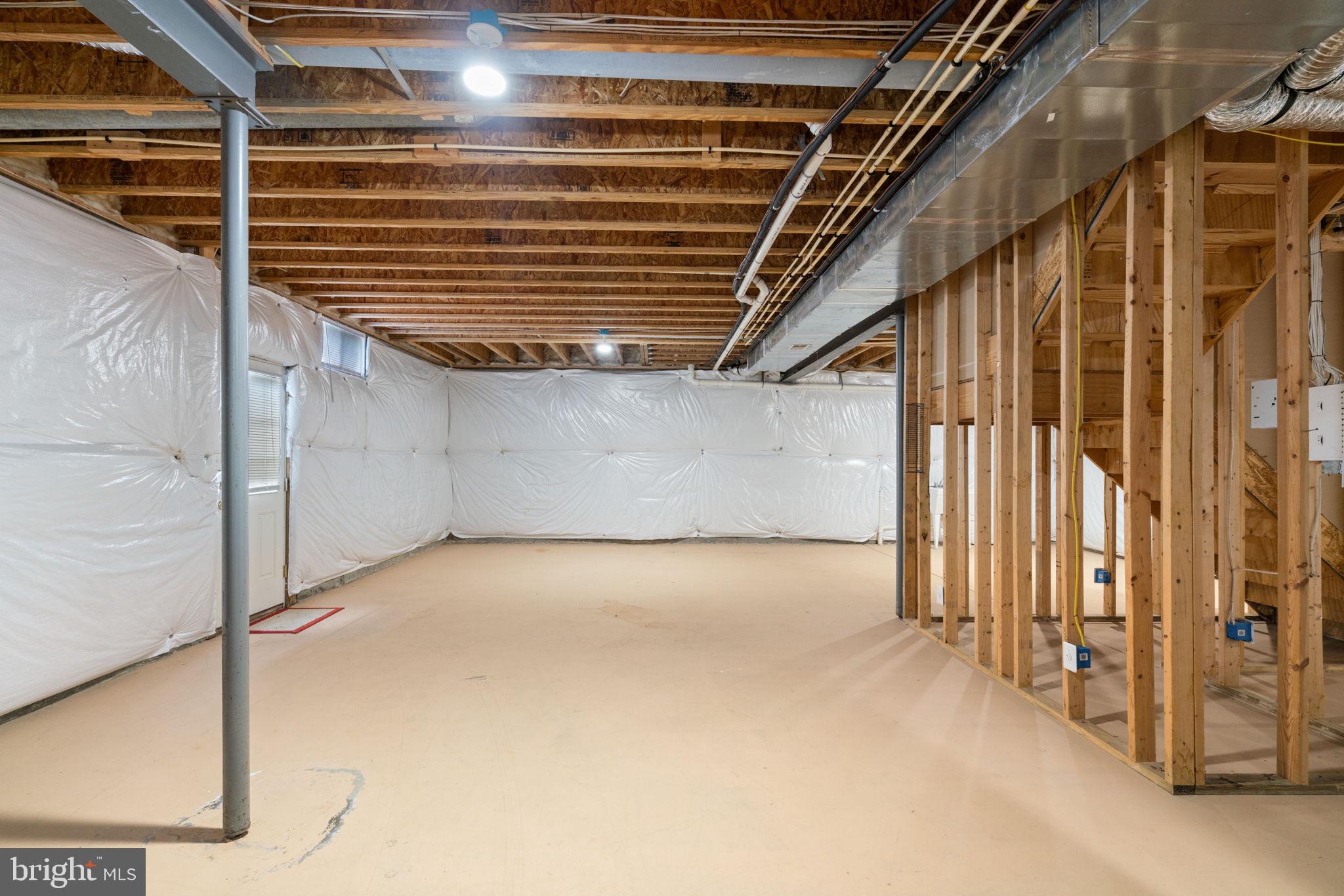 CLAIBORNE MANOR - Residential