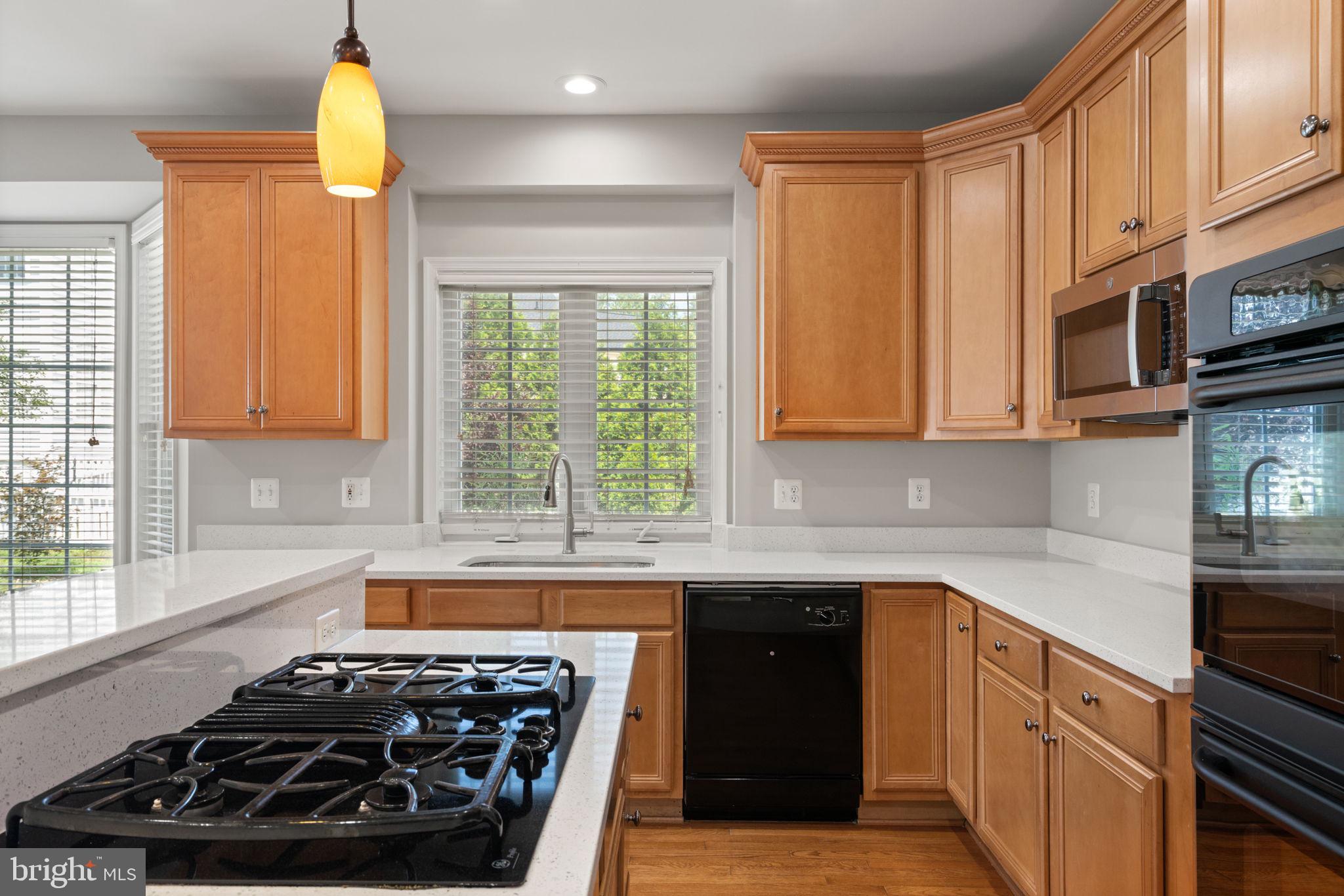 CLAIBORNE MANOR - Residential