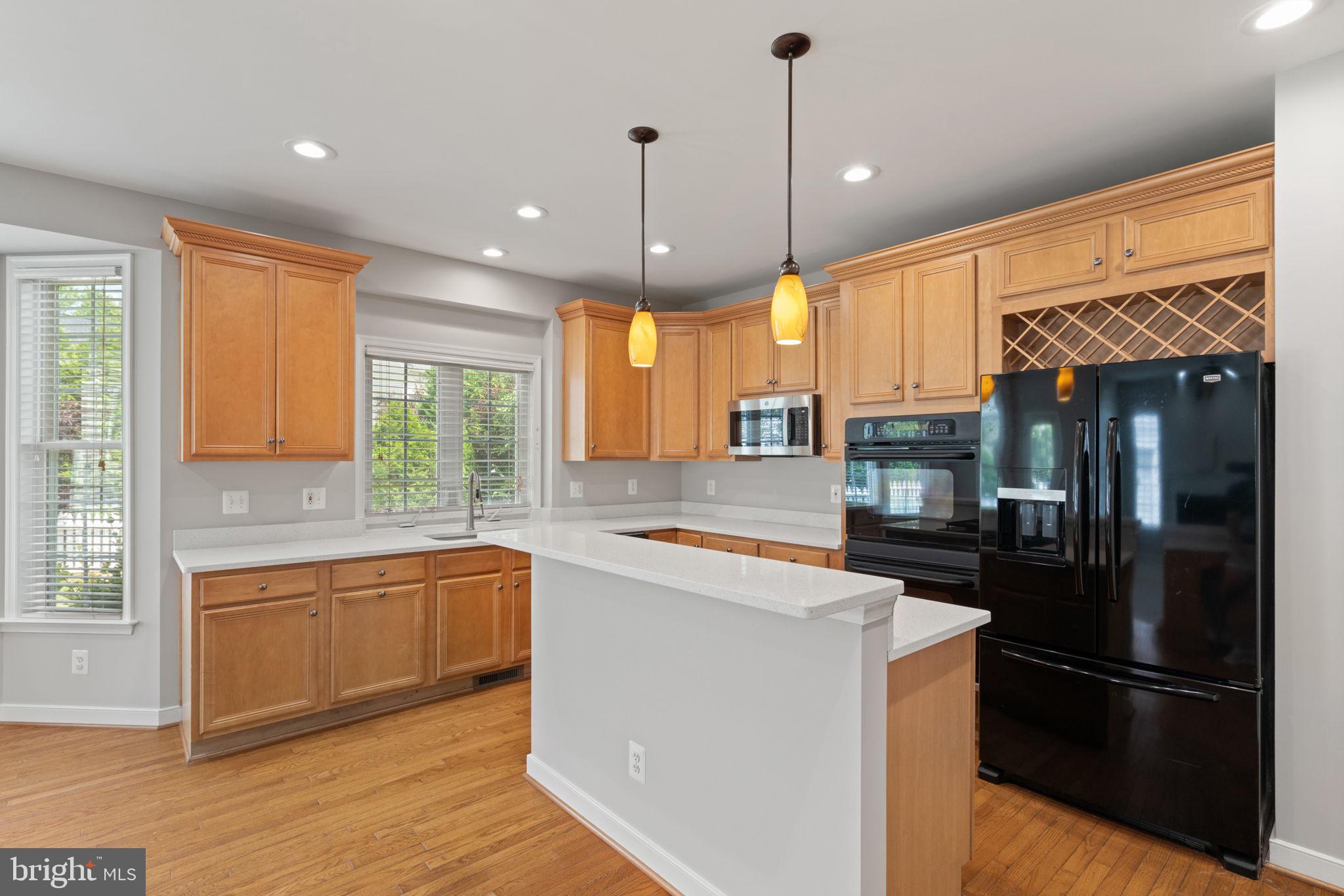 CLAIBORNE MANOR - Residential