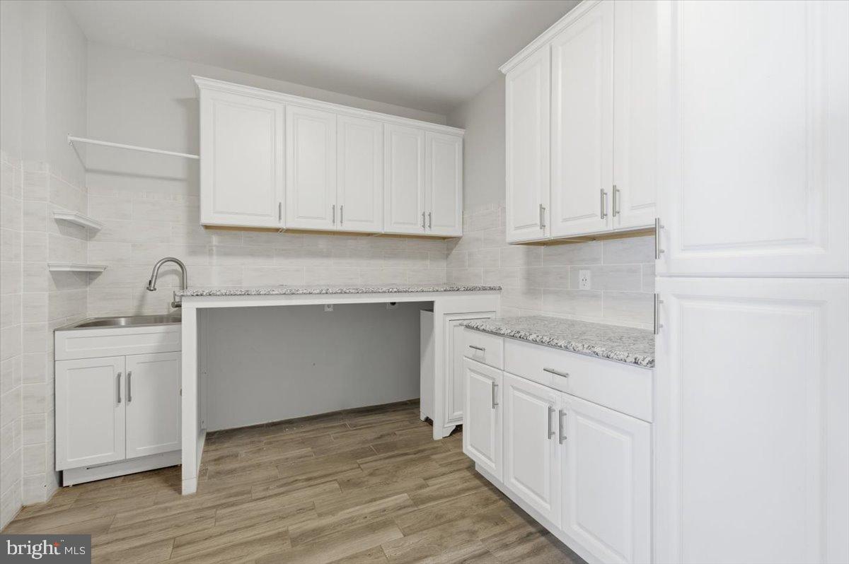 DAWSON LANDING - Residential