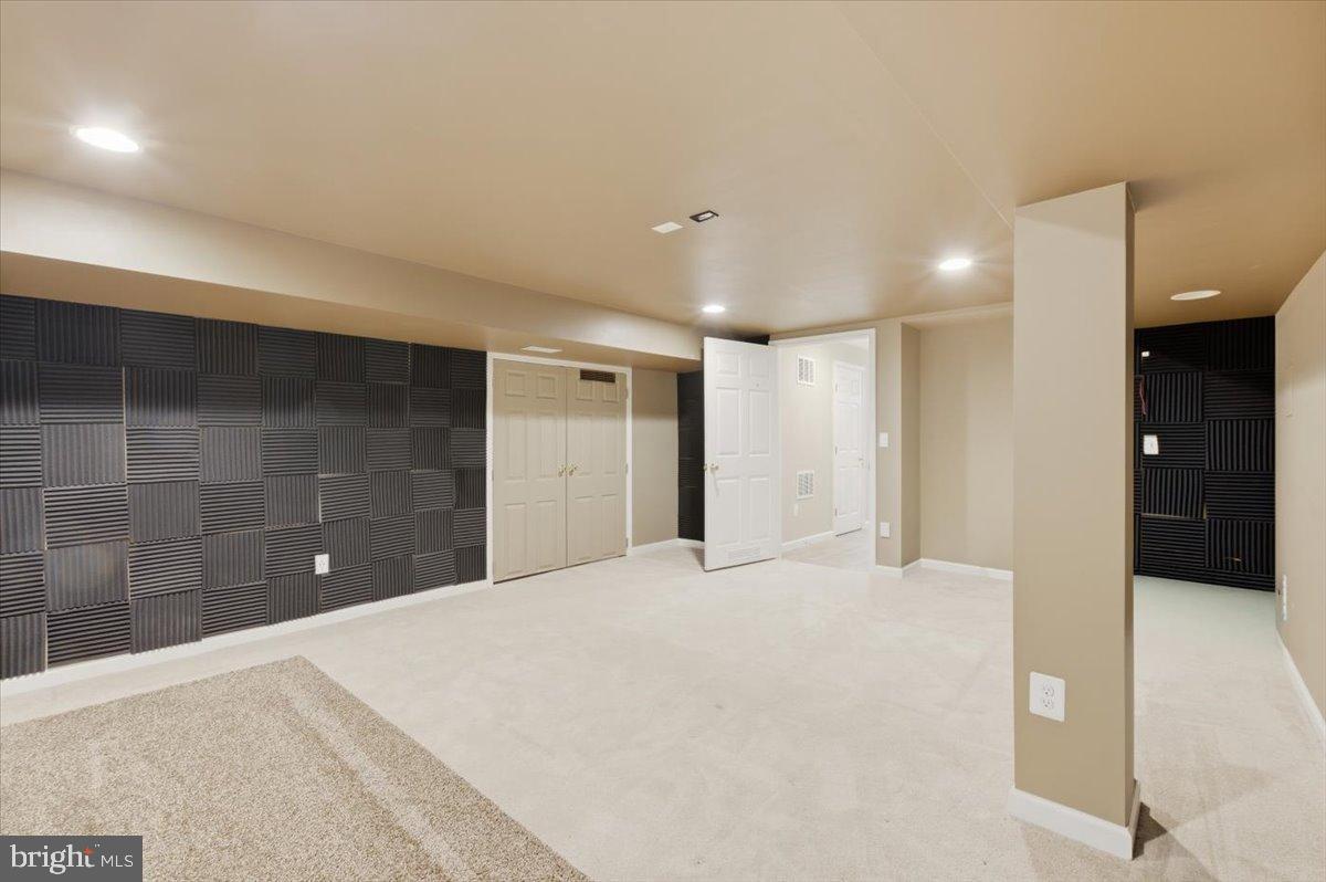 DAWSON LANDING - Residential