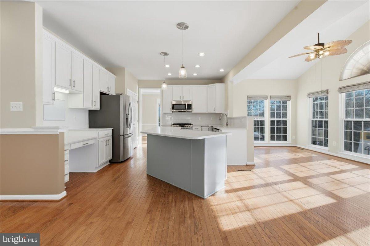 DAWSON LANDING - Residential