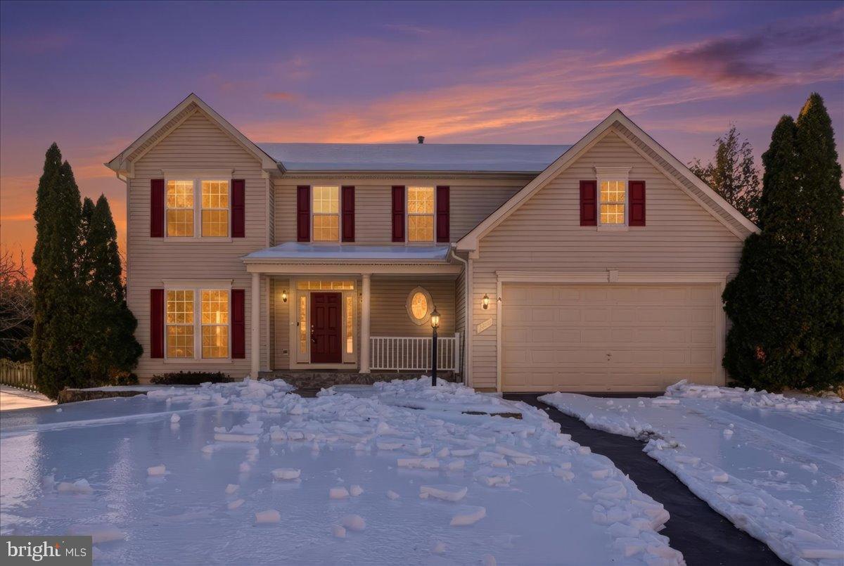 DAWSON LANDING - Residential