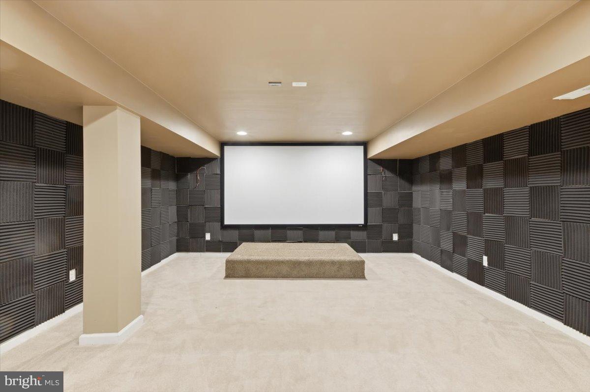 DAWSON LANDING - Residential