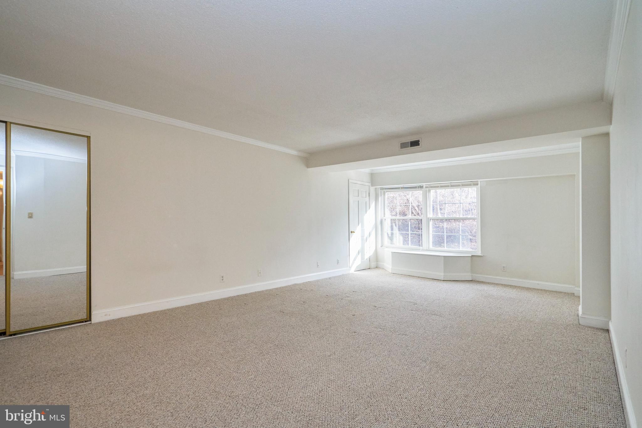 COLONIES AT MCLEAN - Residential Lease