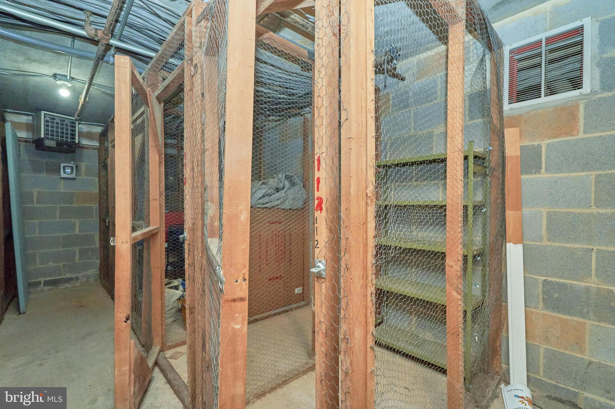 COLONIES AT MCLEAN - Residential Lease