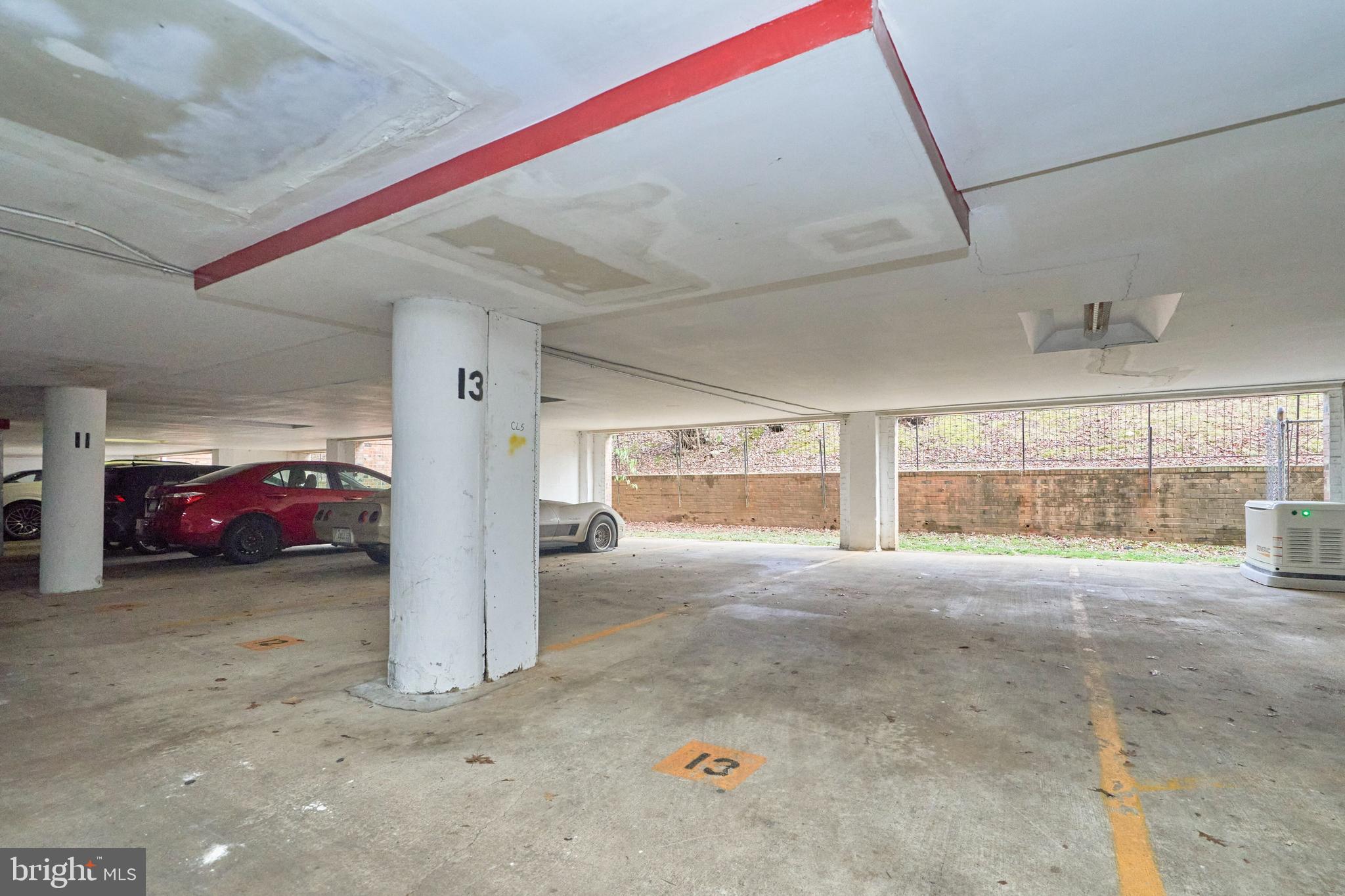 COLONIES AT MCLEAN - Residential Lease