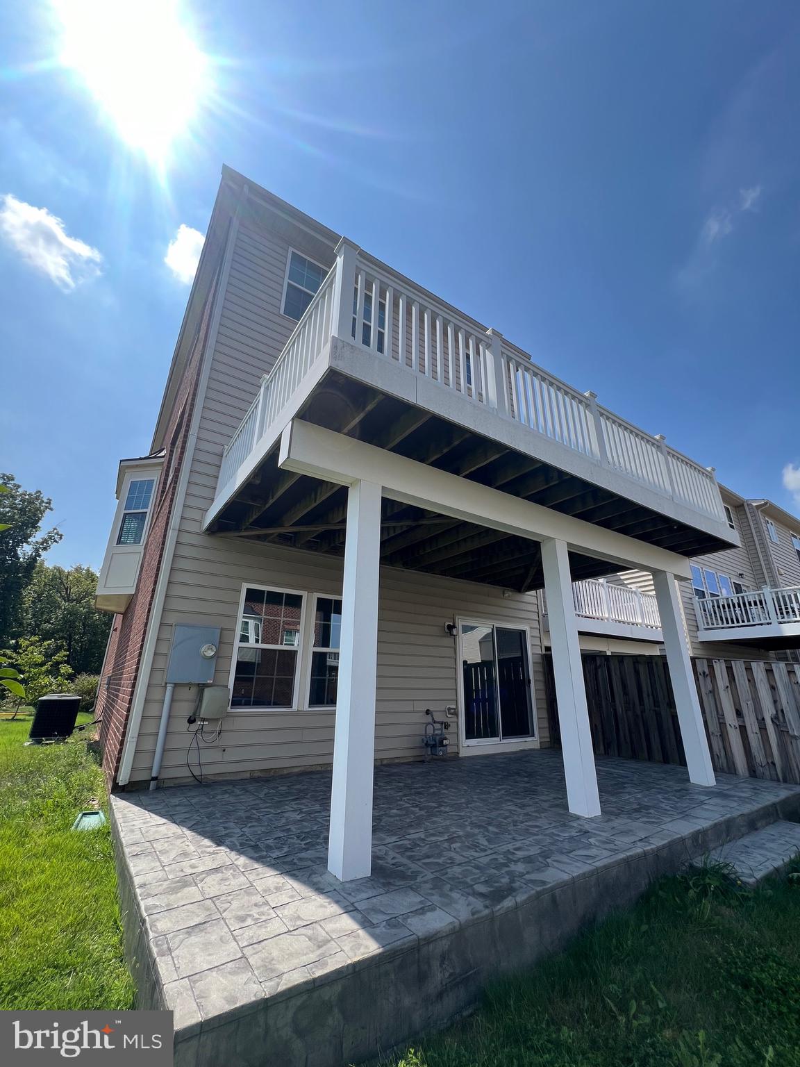 SEVEN HILLS - Residential Lease